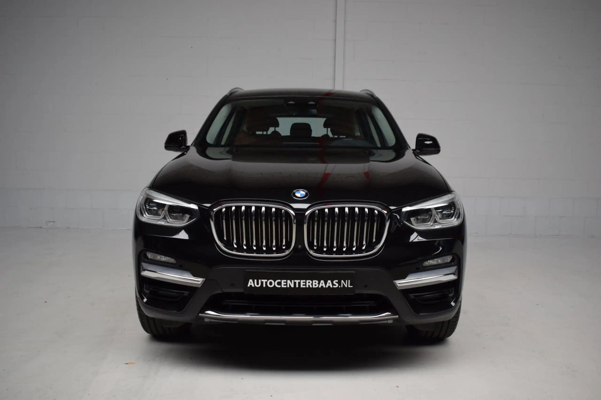 BMW - X3