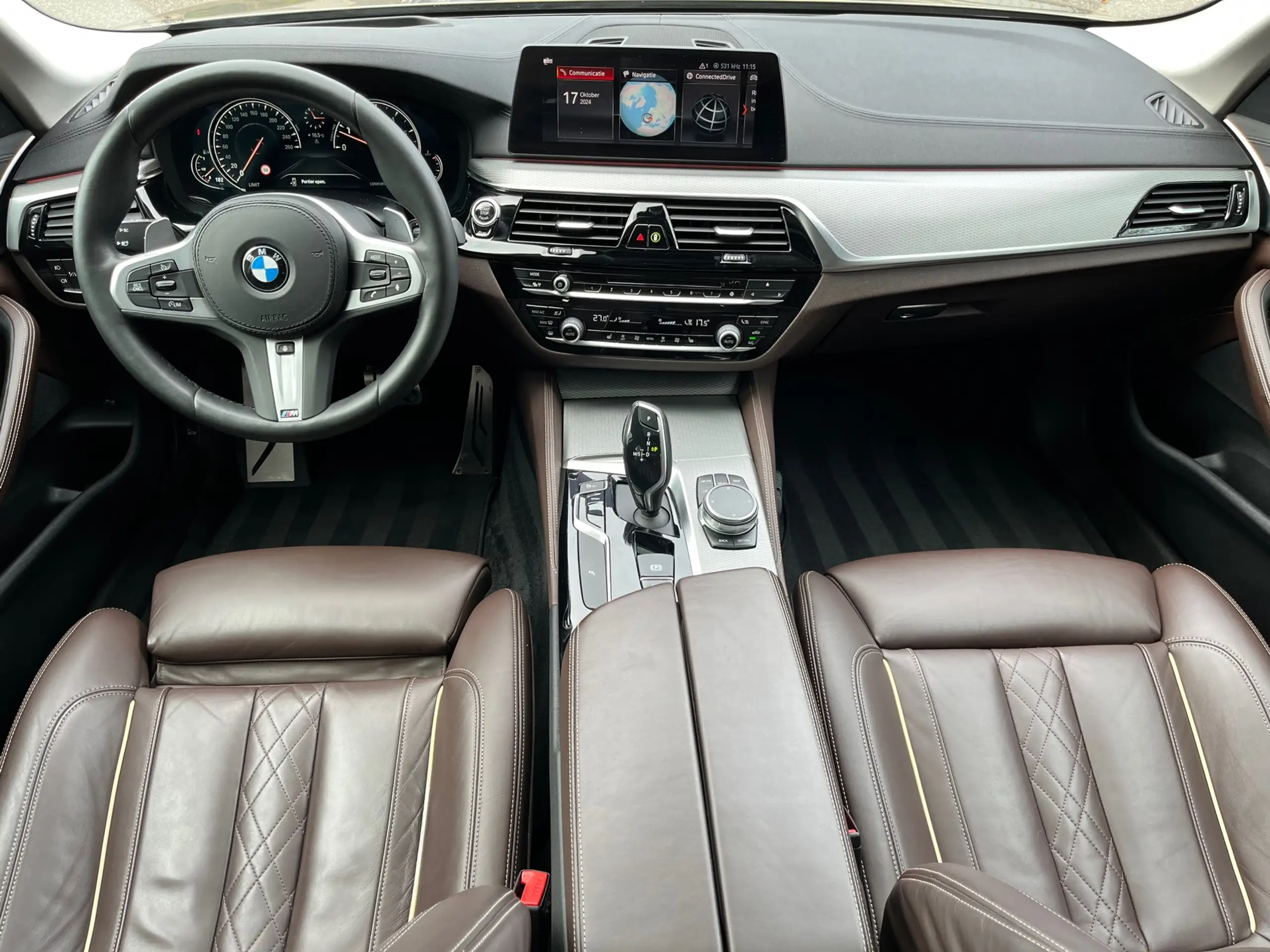 BMW - 520