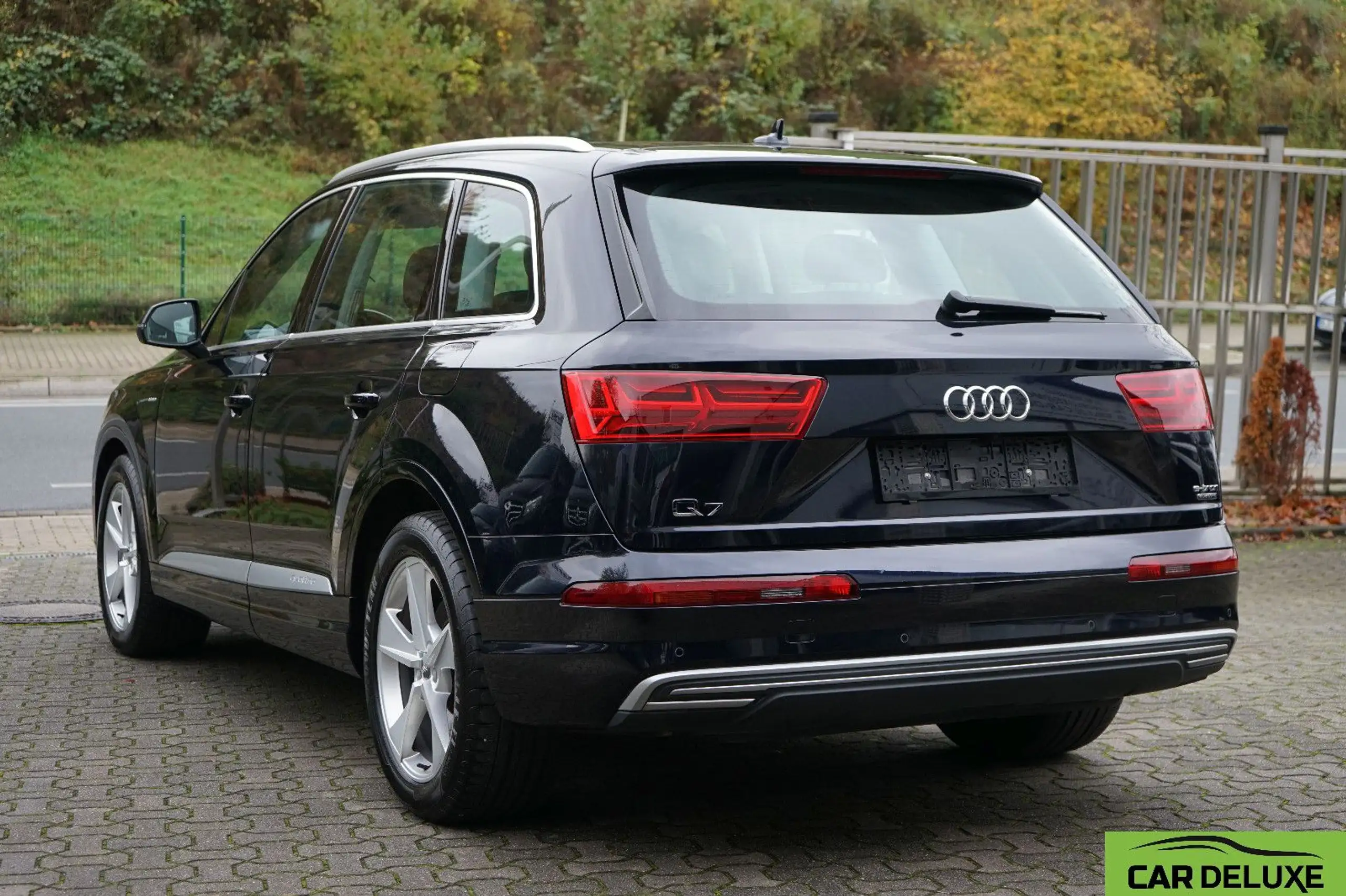 Audi - Q7