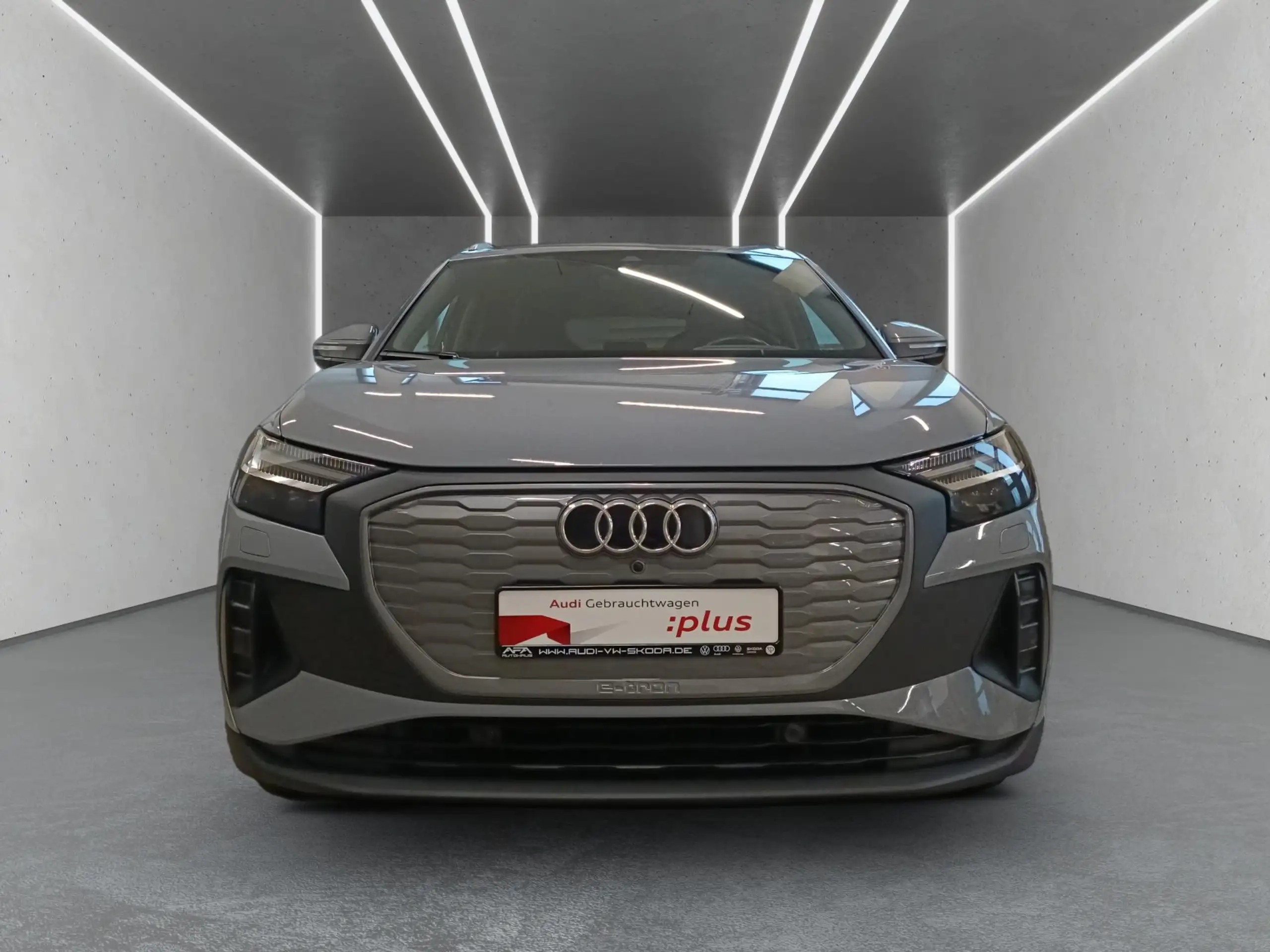 Audi - Q4 e-tron