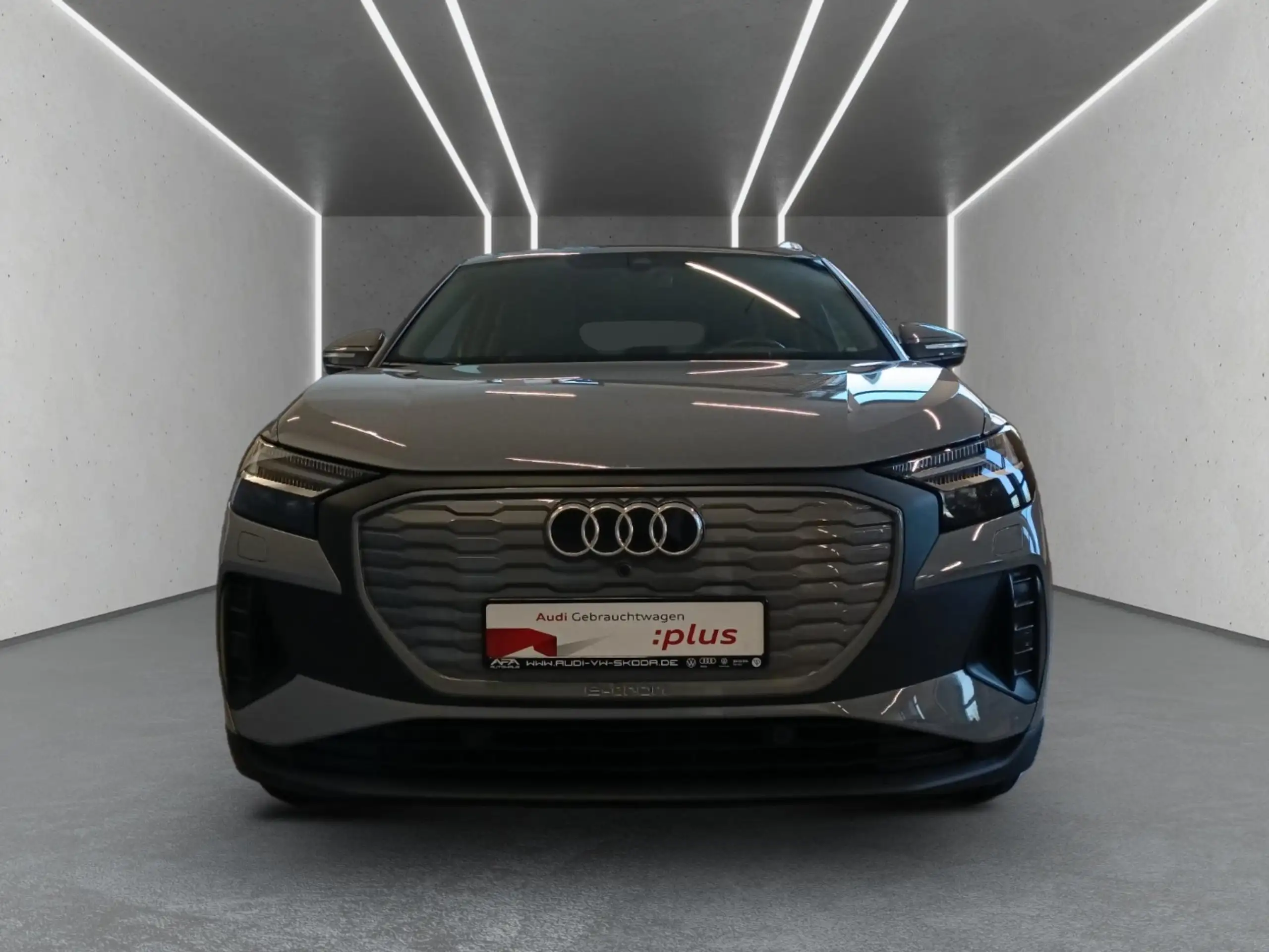 Audi - Q4 e-tron