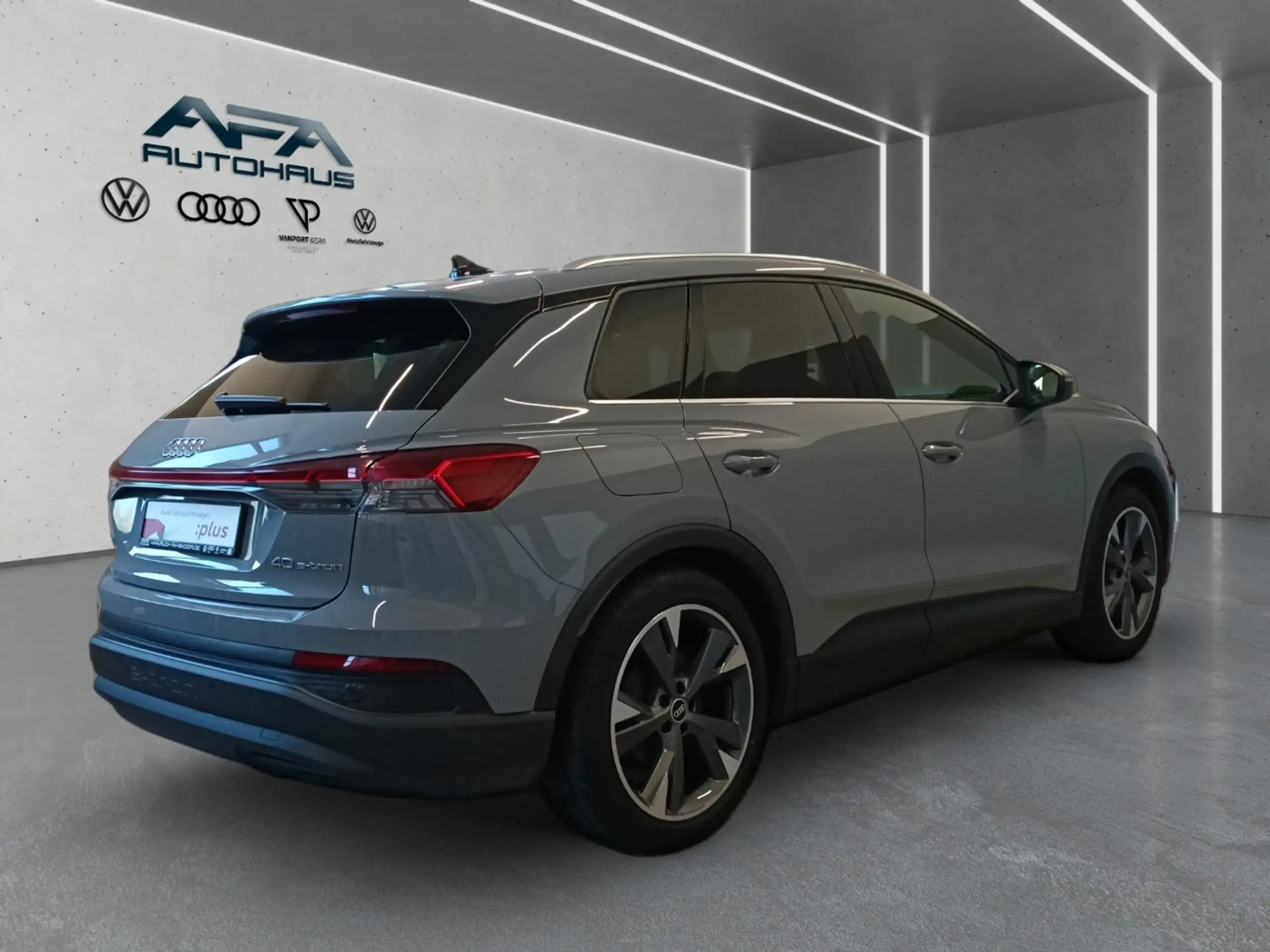 Audi - Q4 e-tron