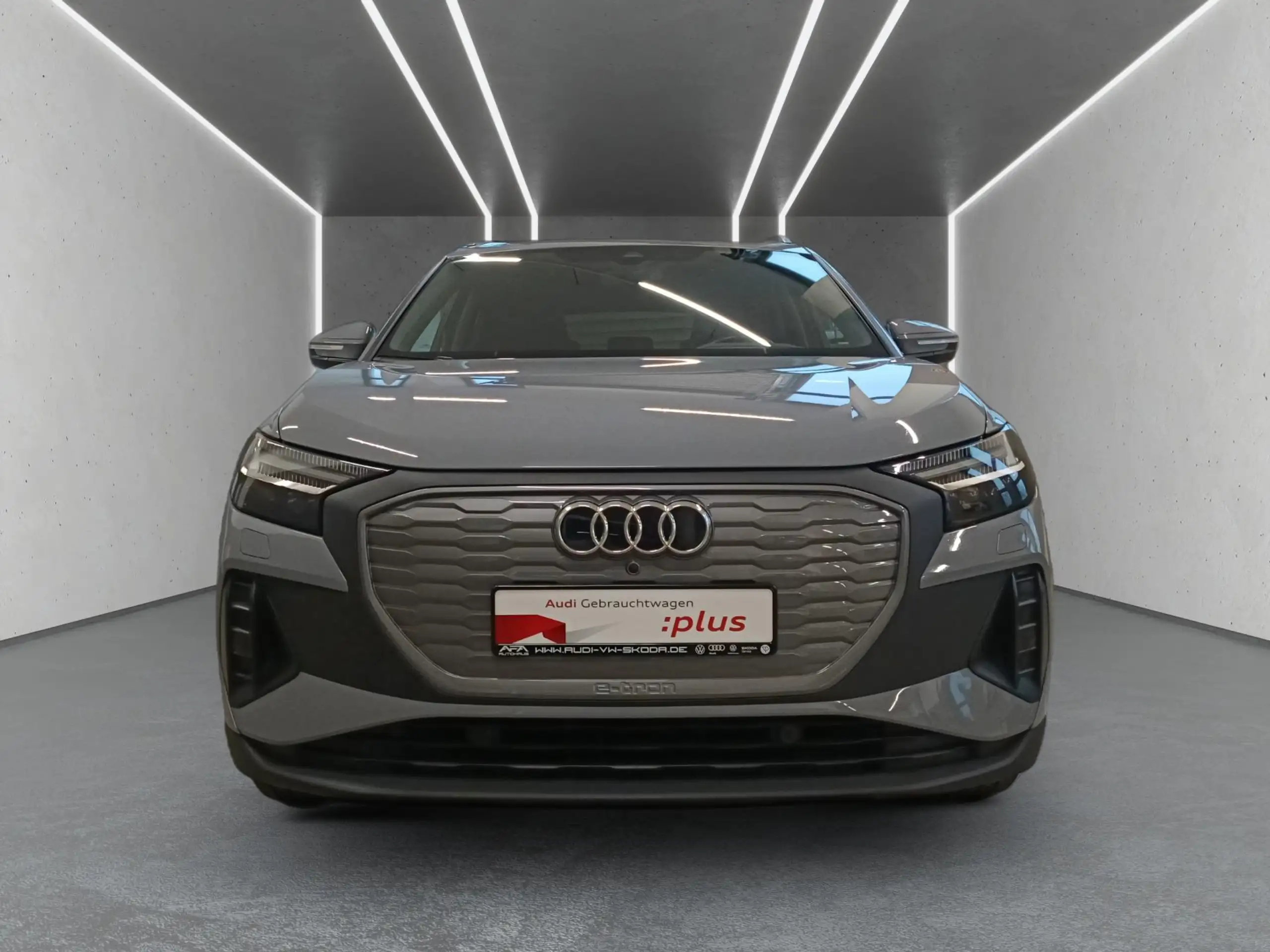 Audi - Q4 e-tron