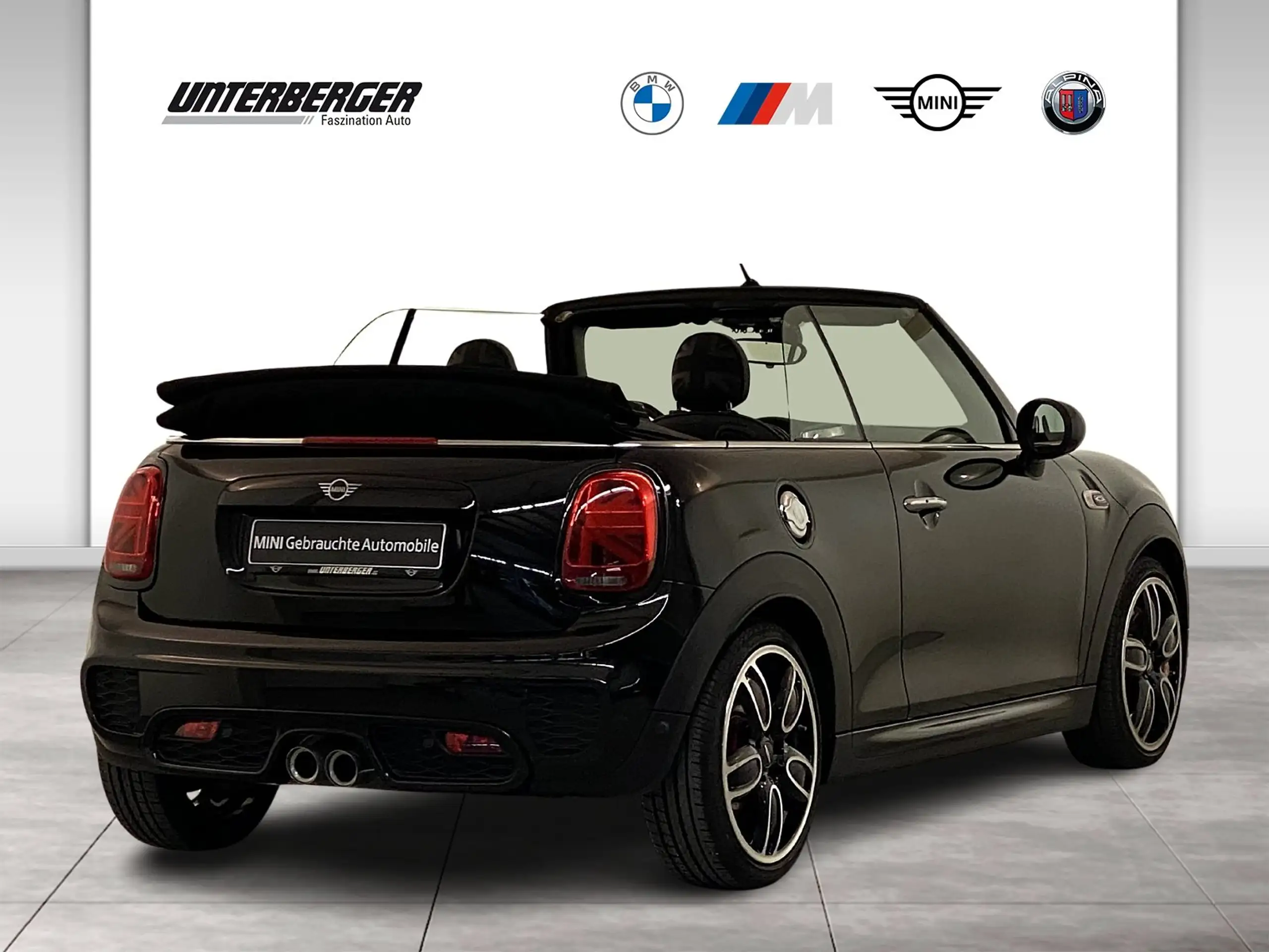 MINI - John Cooper Works Cabrio