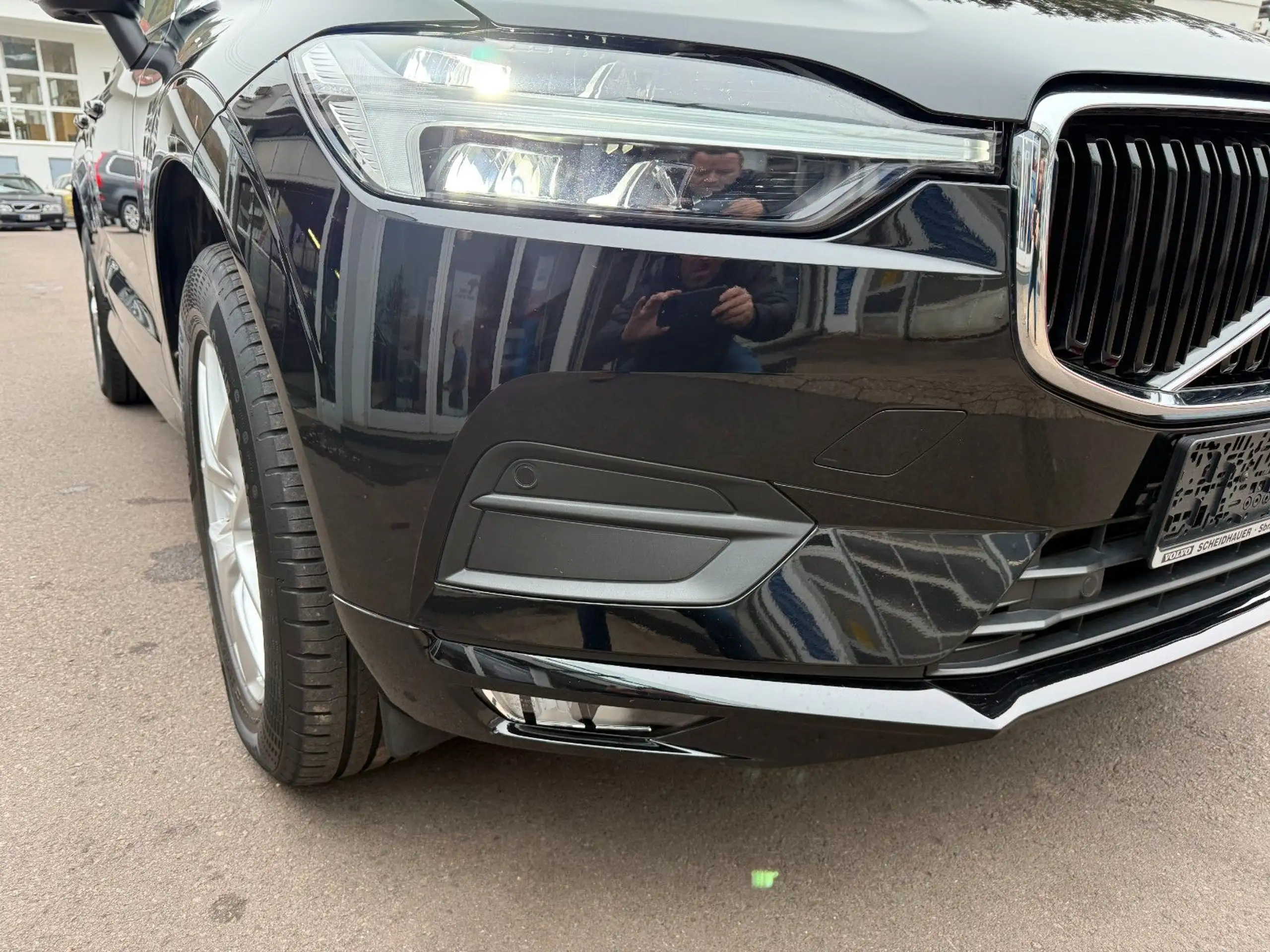 Volvo - XC60