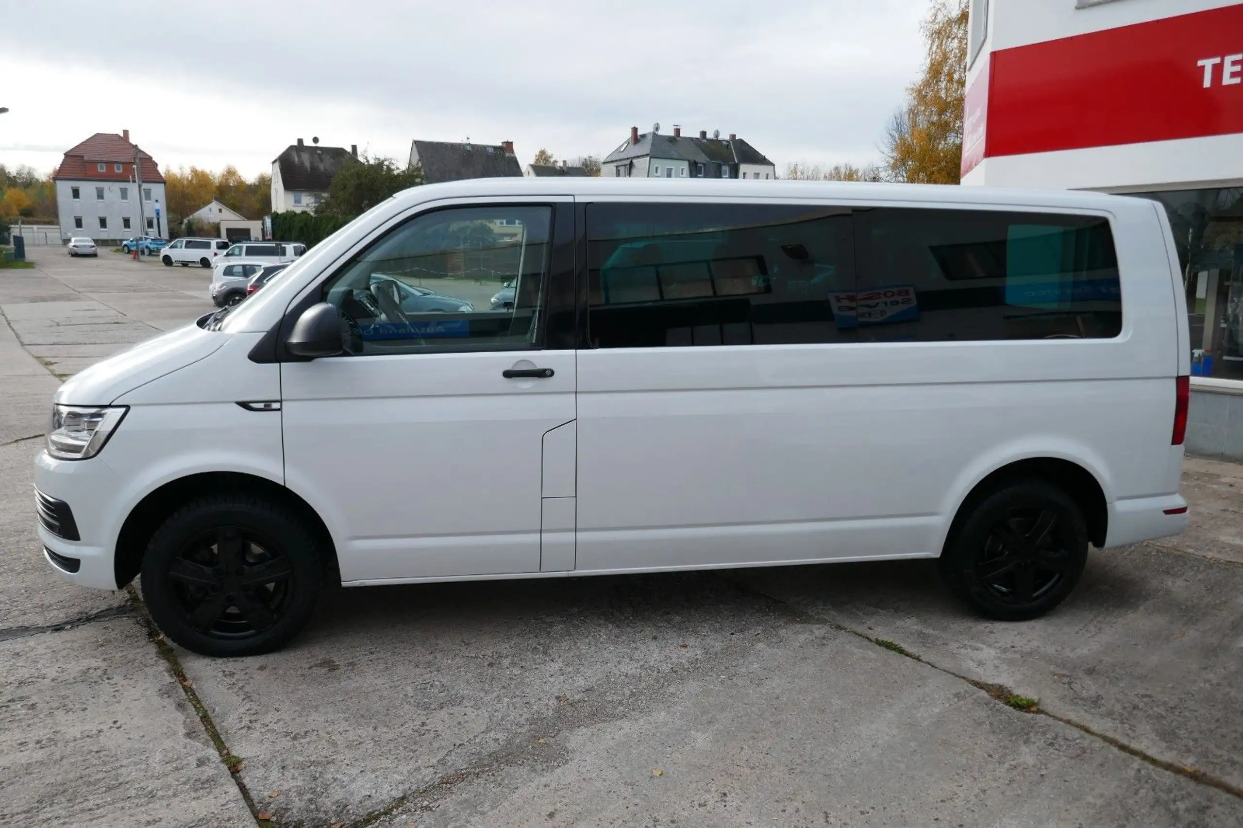 Volkswagen - T6 Caravelle