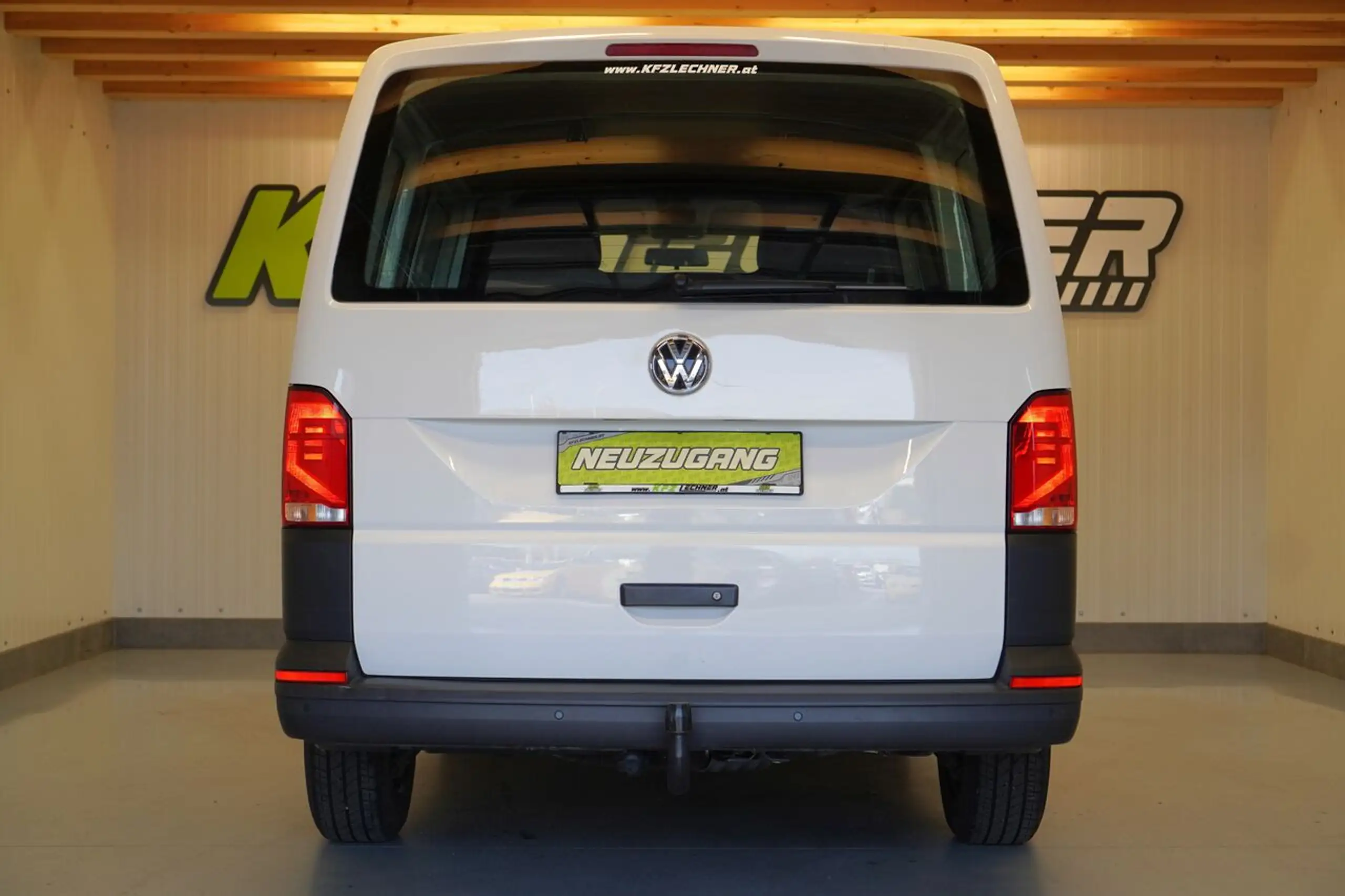 Volkswagen - T6.1 Transporter