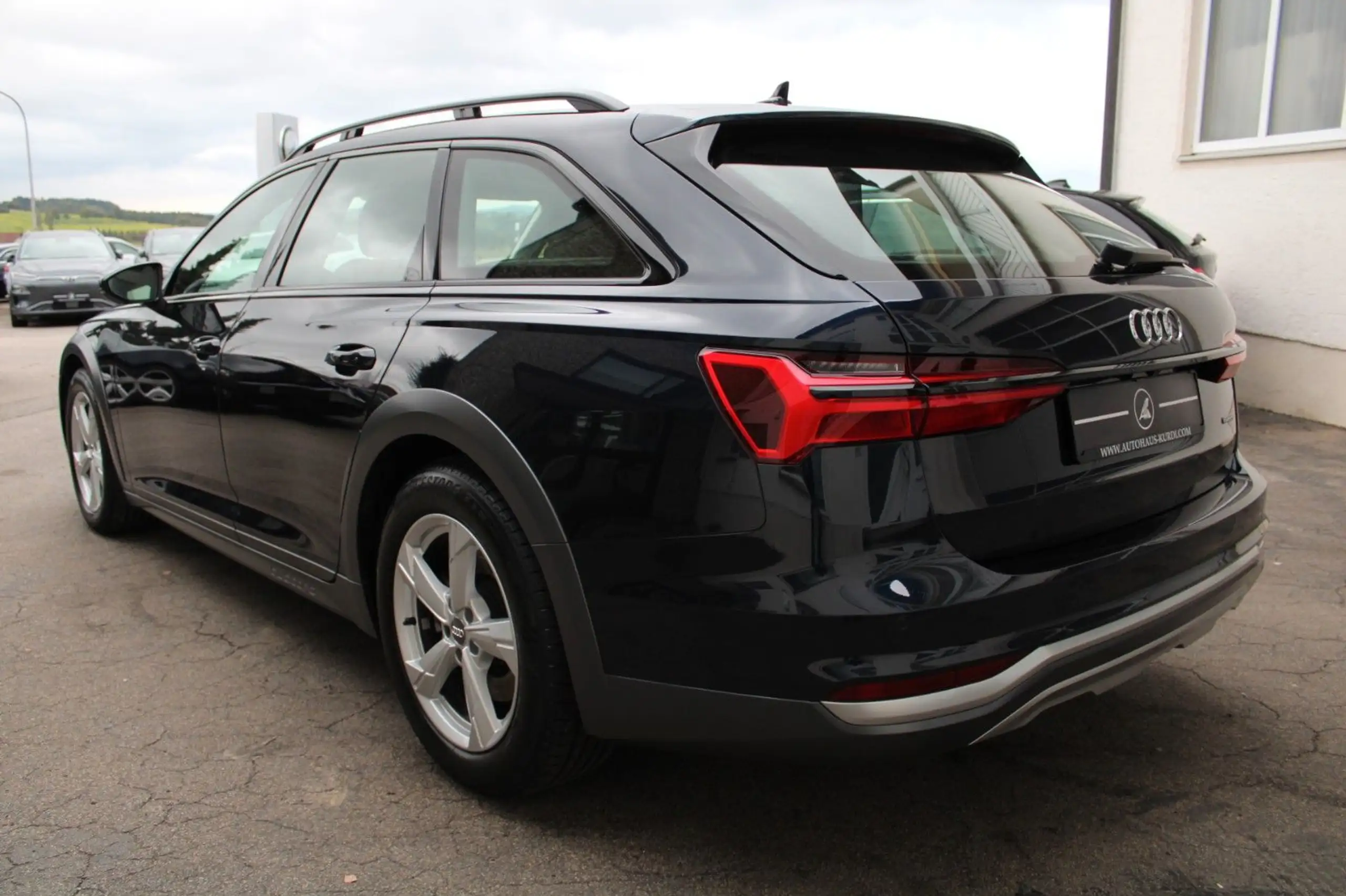 Audi - A6 allroad