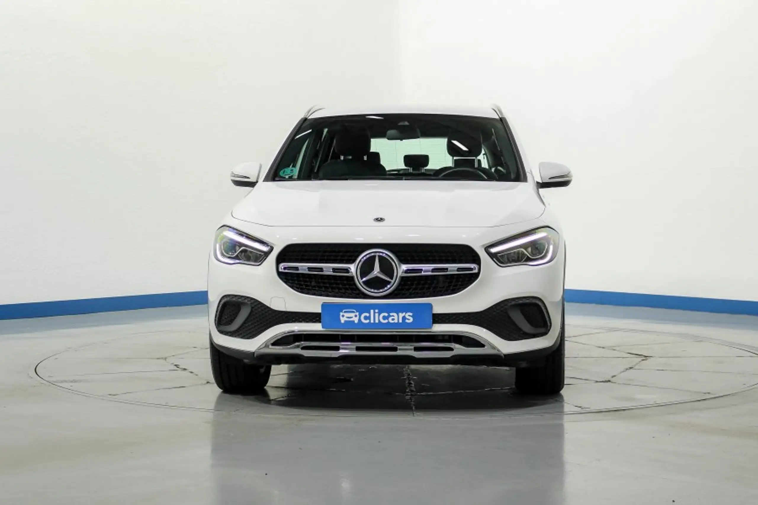 Mercedes-Benz - GLA 200