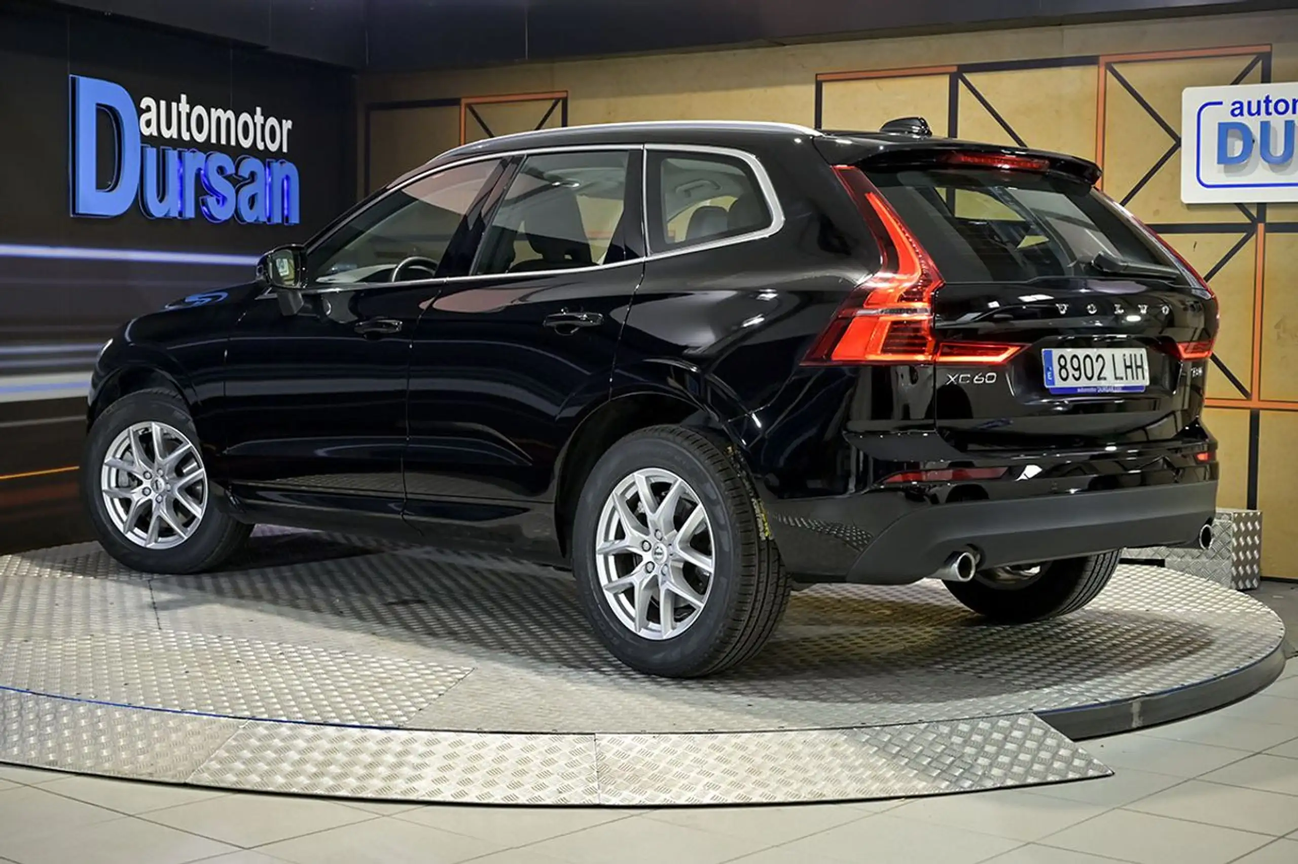 Volvo - XC60