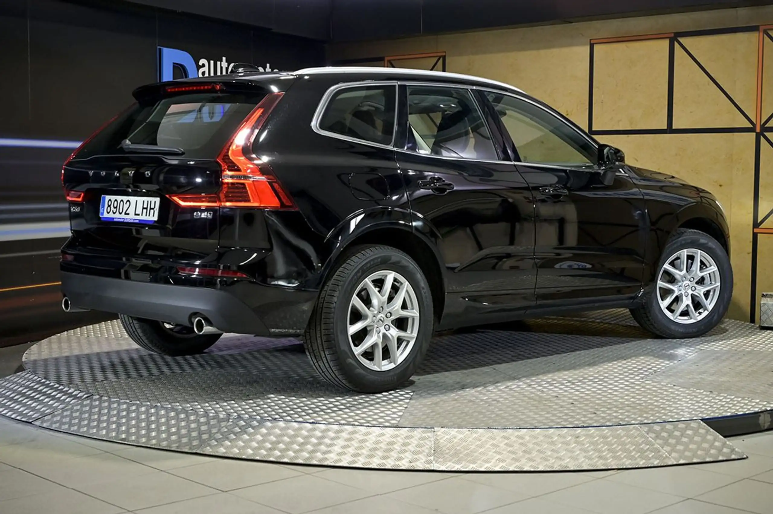 Volvo - XC60