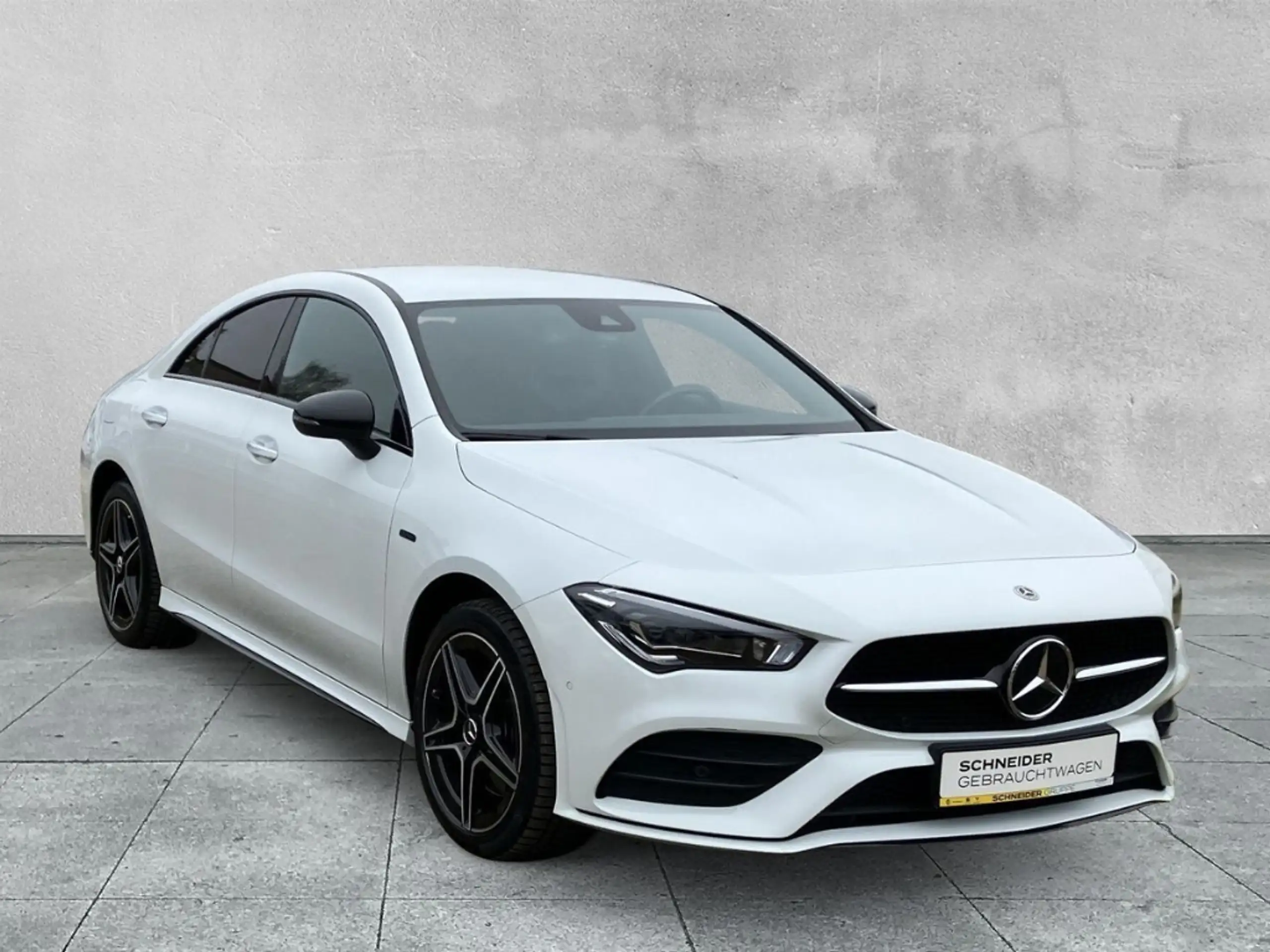 Mercedes-Benz - CLA 250