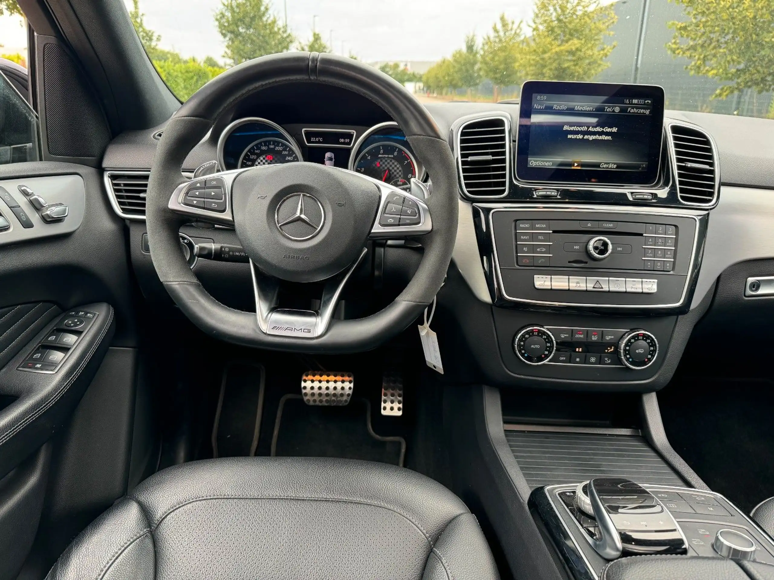 Mercedes-Benz - GLE 43 AMG