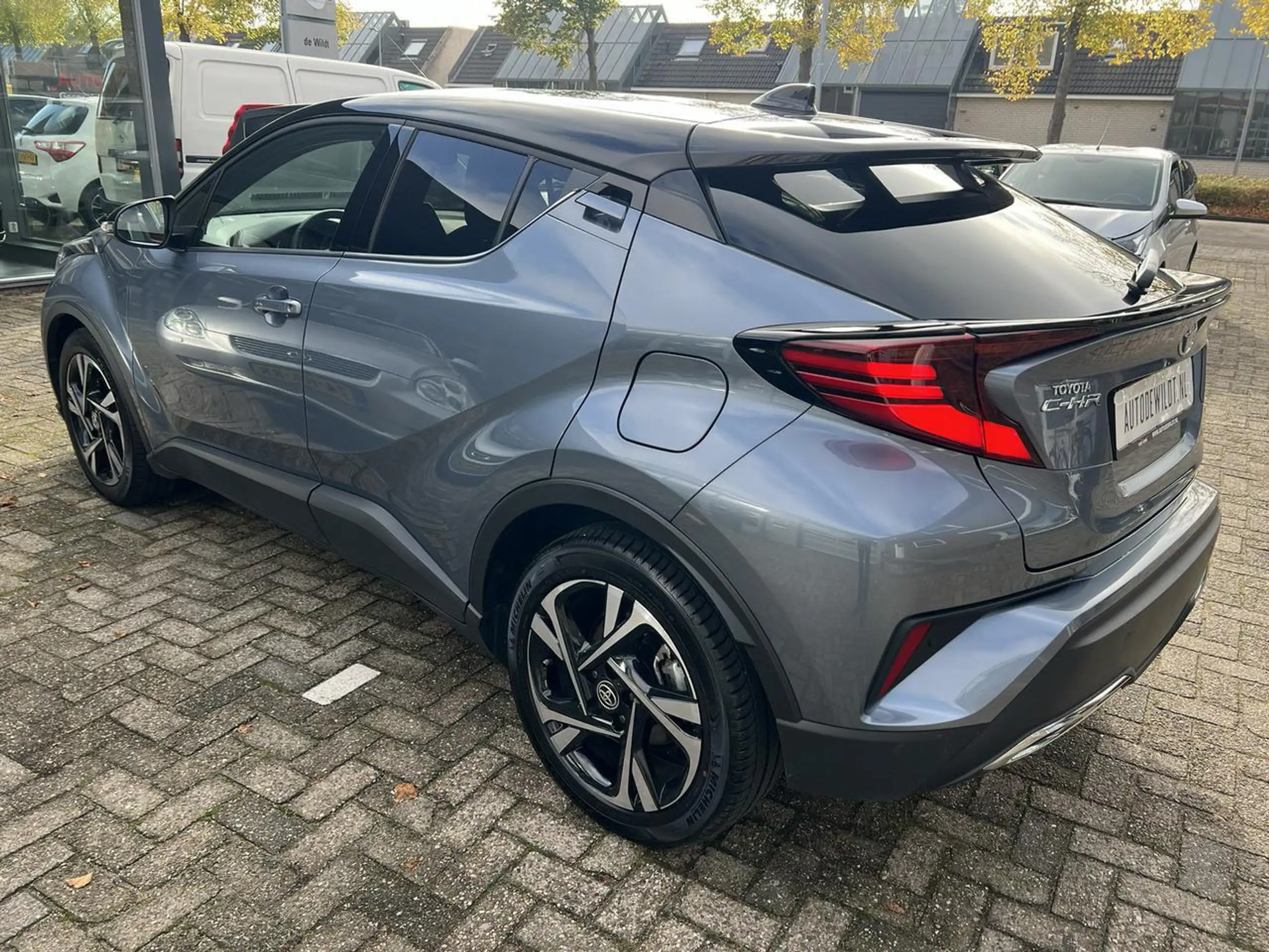 Toyota - C-HR