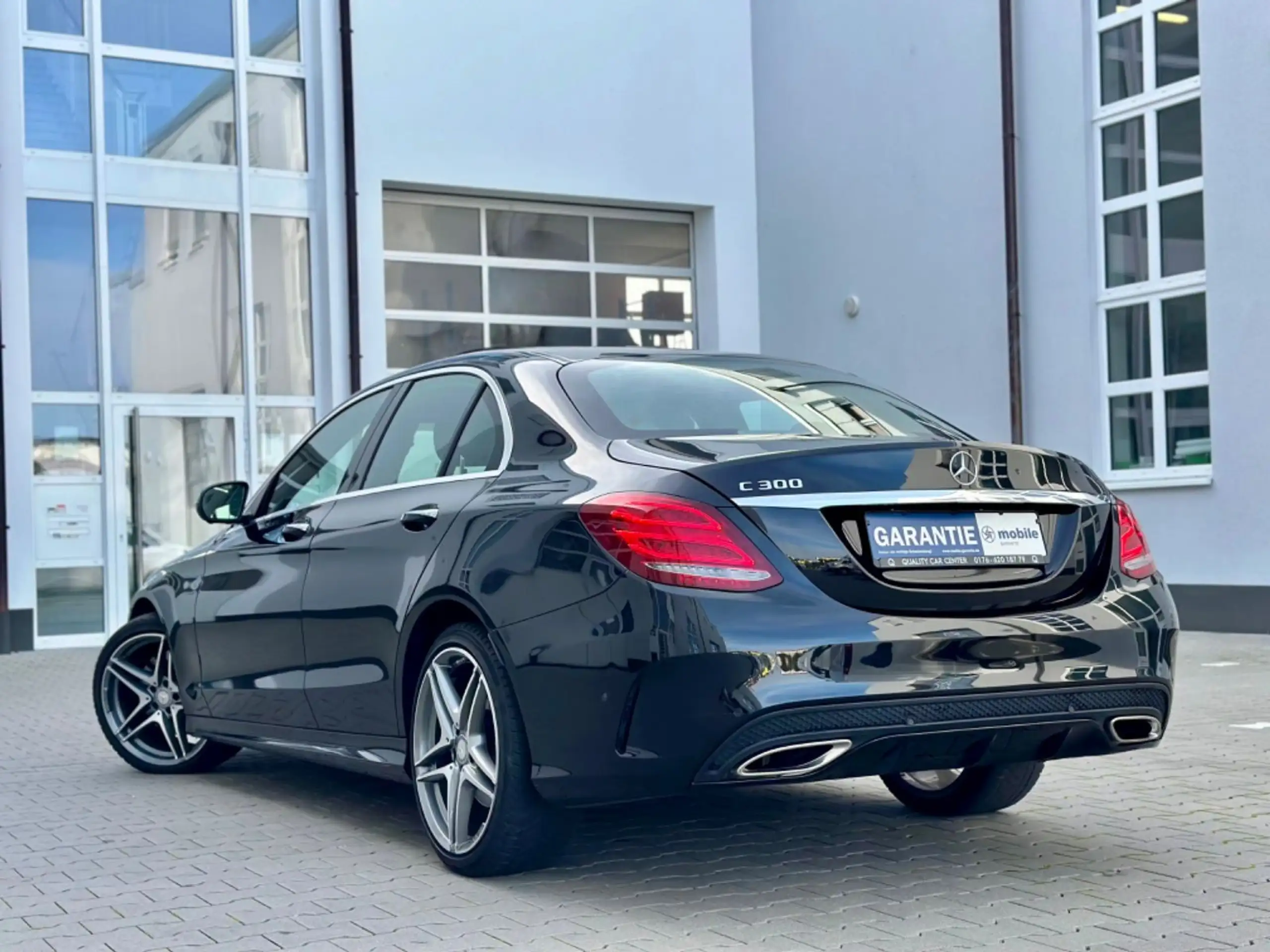 Mercedes-Benz - C 300