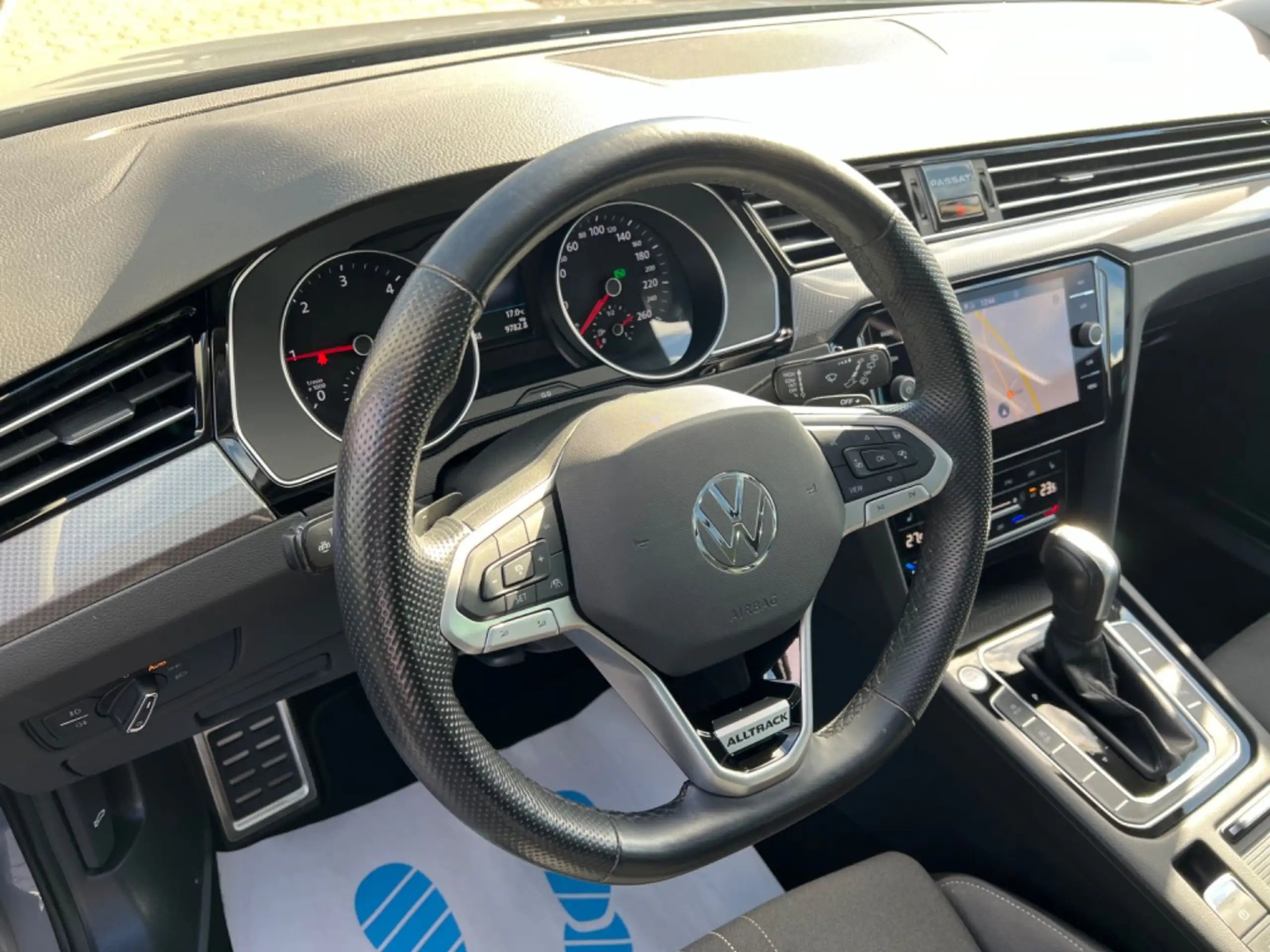 Volkswagen - Passat Alltrack