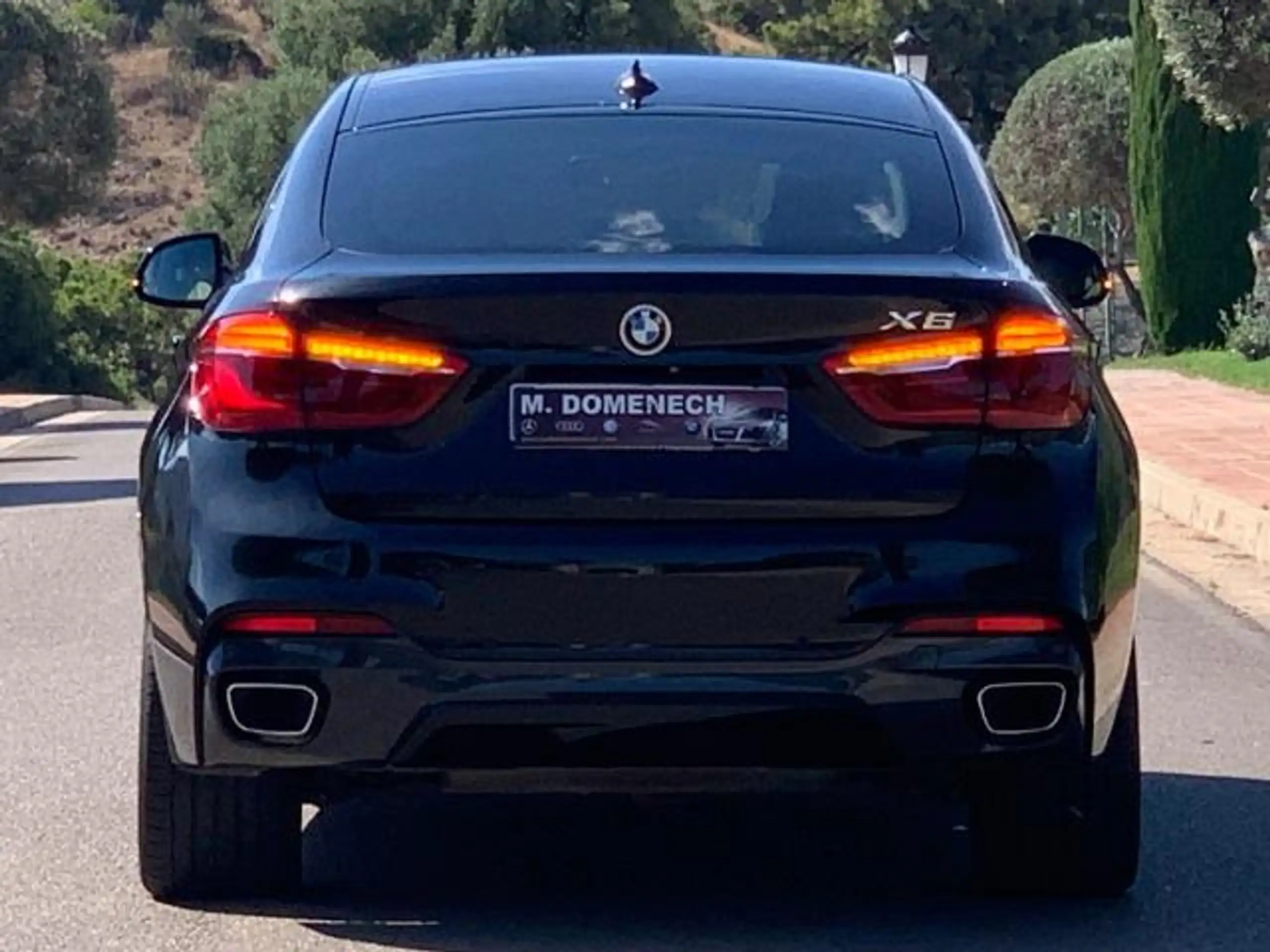 BMW - X6