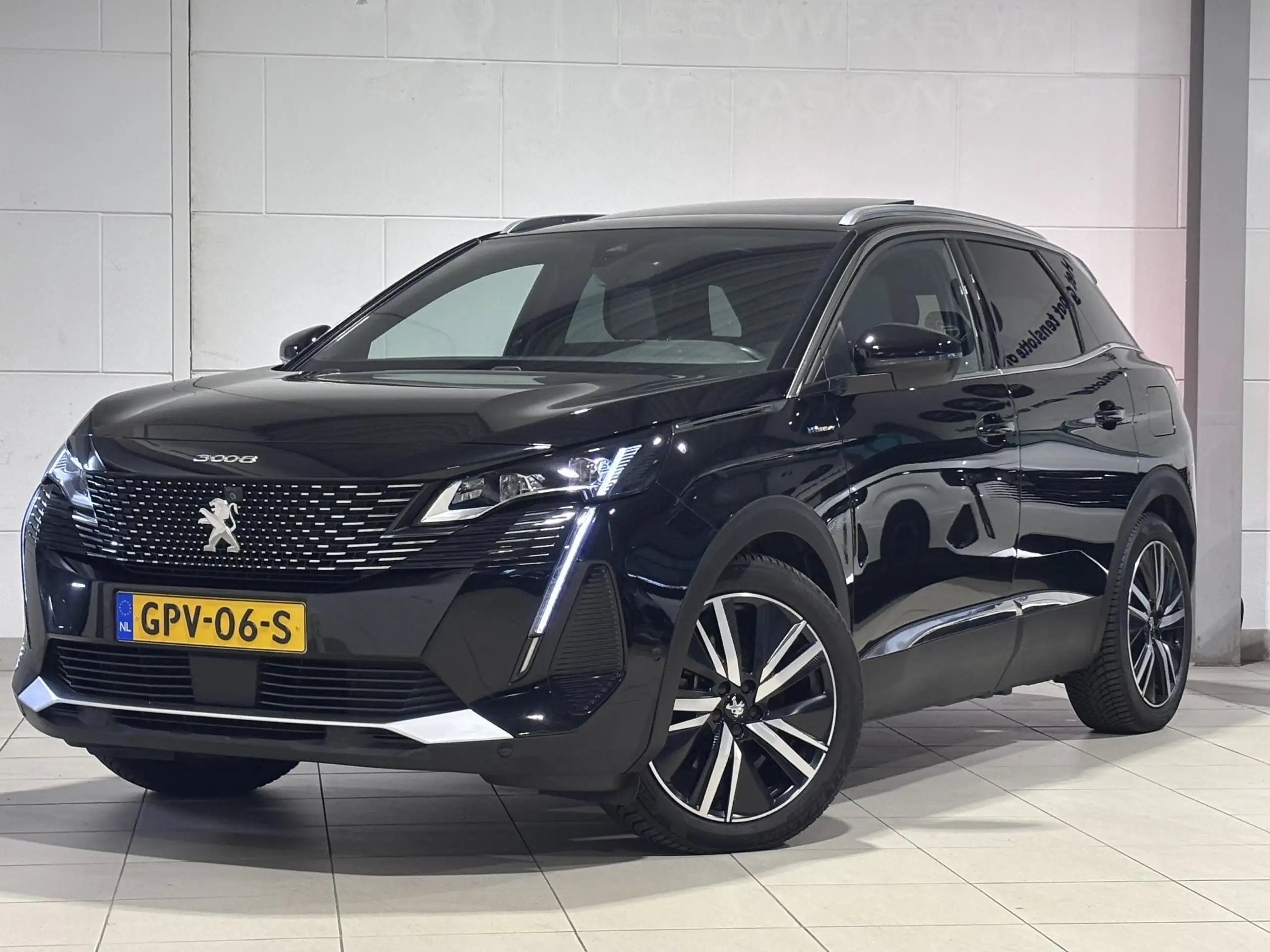 Peugeot - 3008