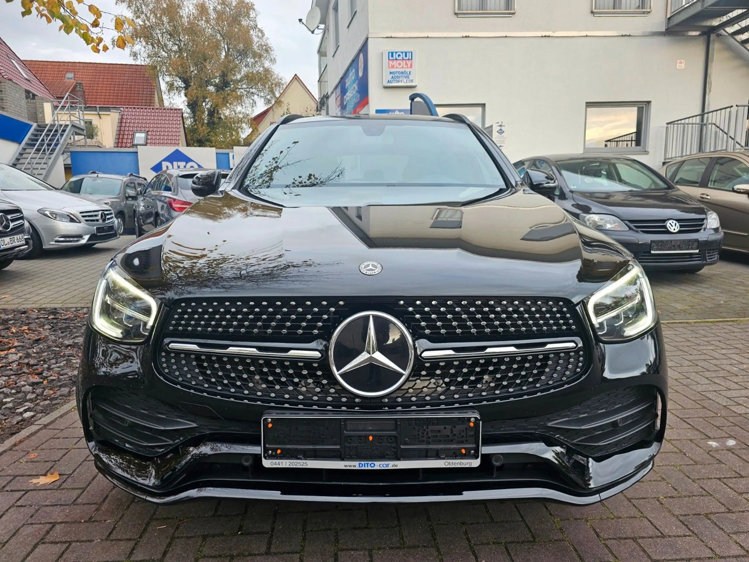 Mercedes-Benz - GLC 200