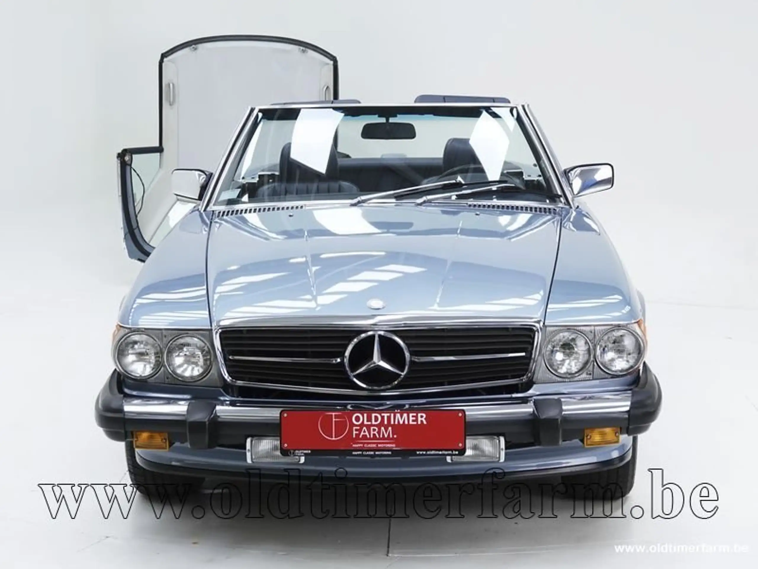 Mercedes-Benz - SL 560