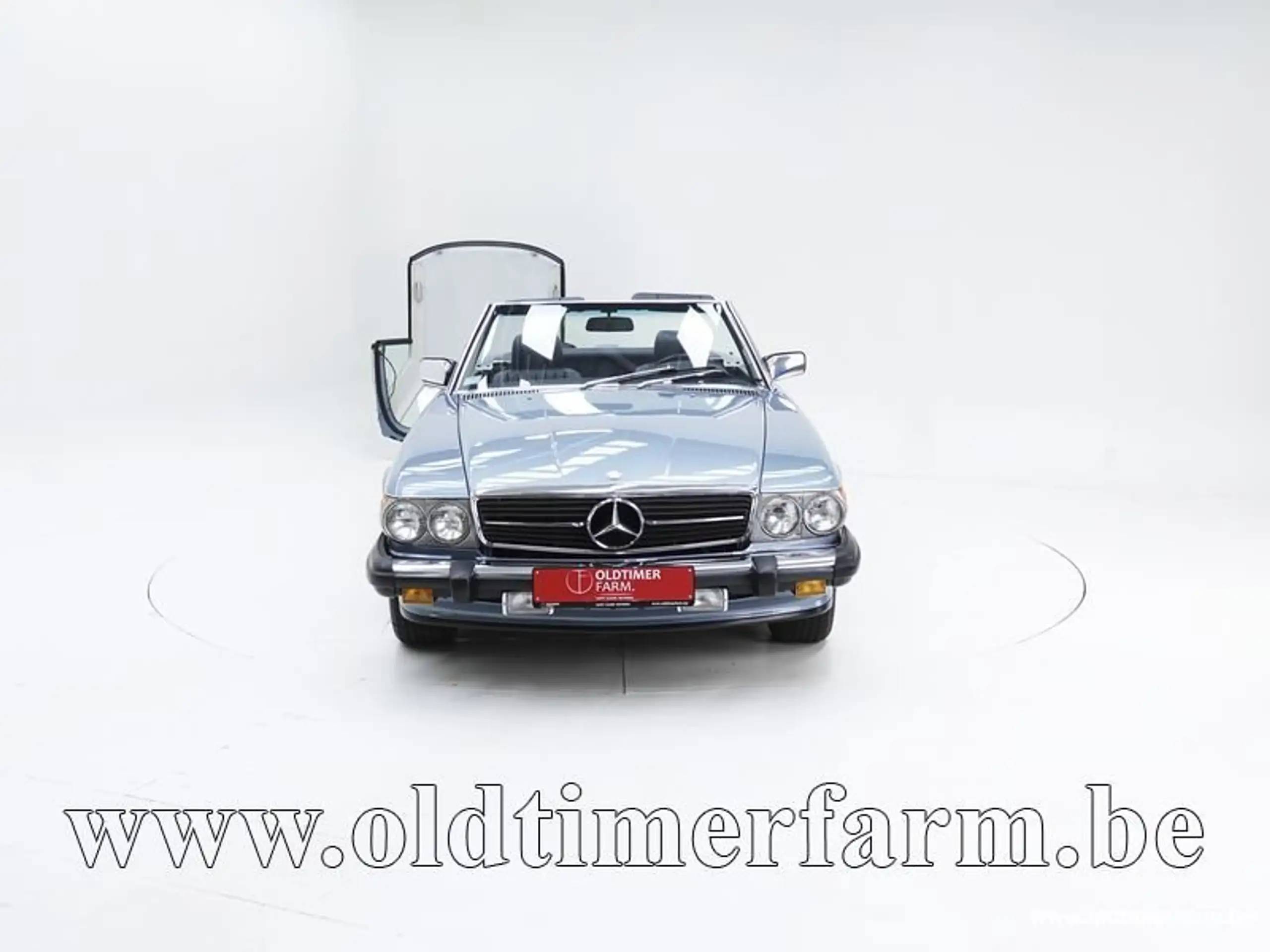 Mercedes-Benz - SL 560