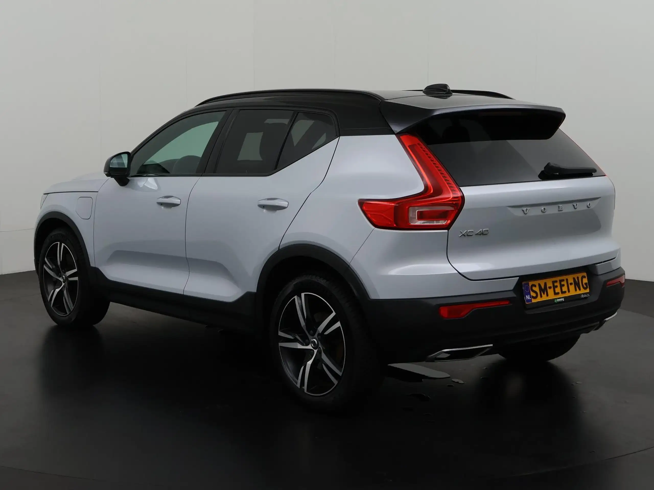 Volvo - XC40