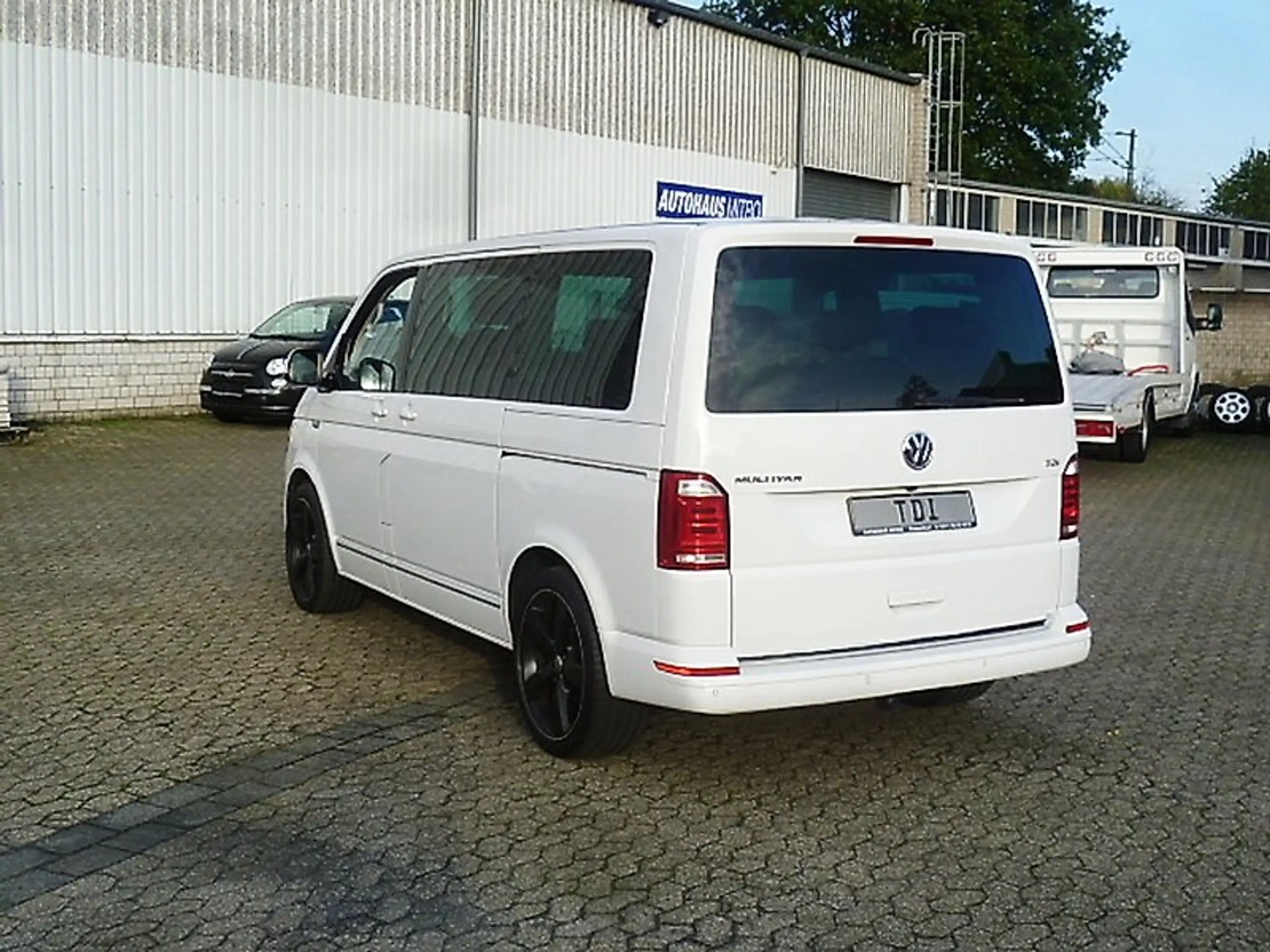 Volkswagen - T6 Multivan