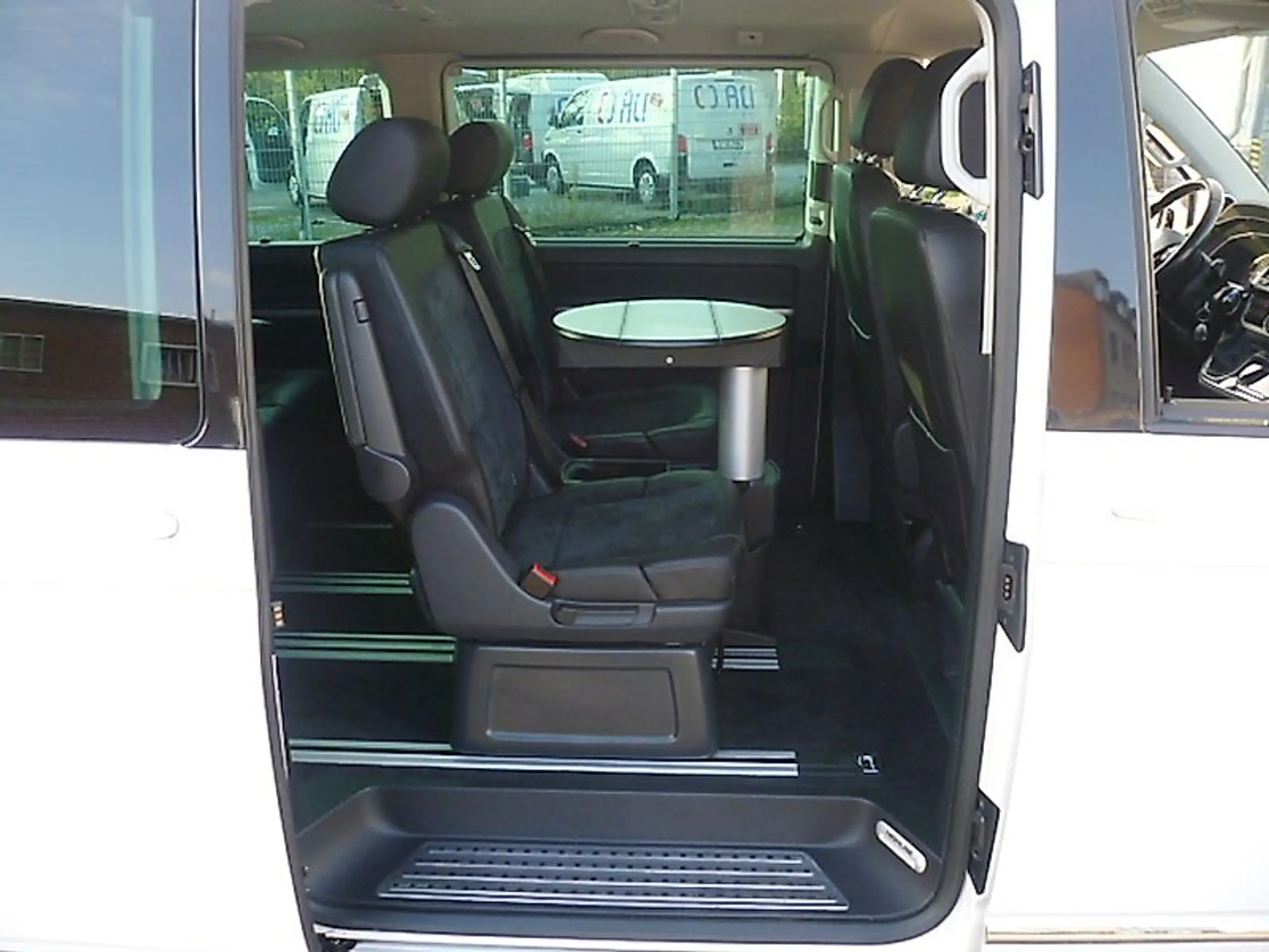 Volkswagen - T6 Multivan