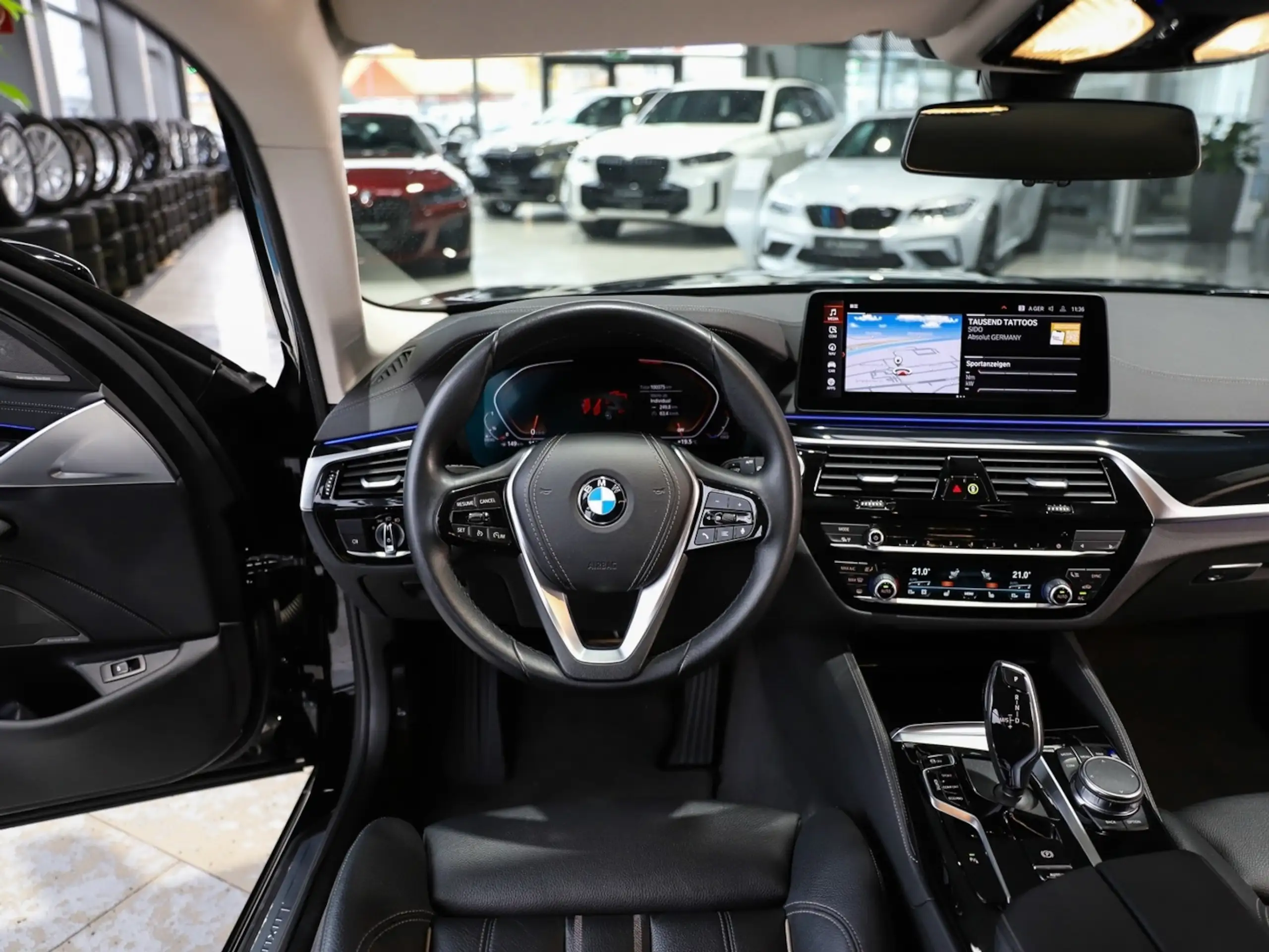 BMW - 520