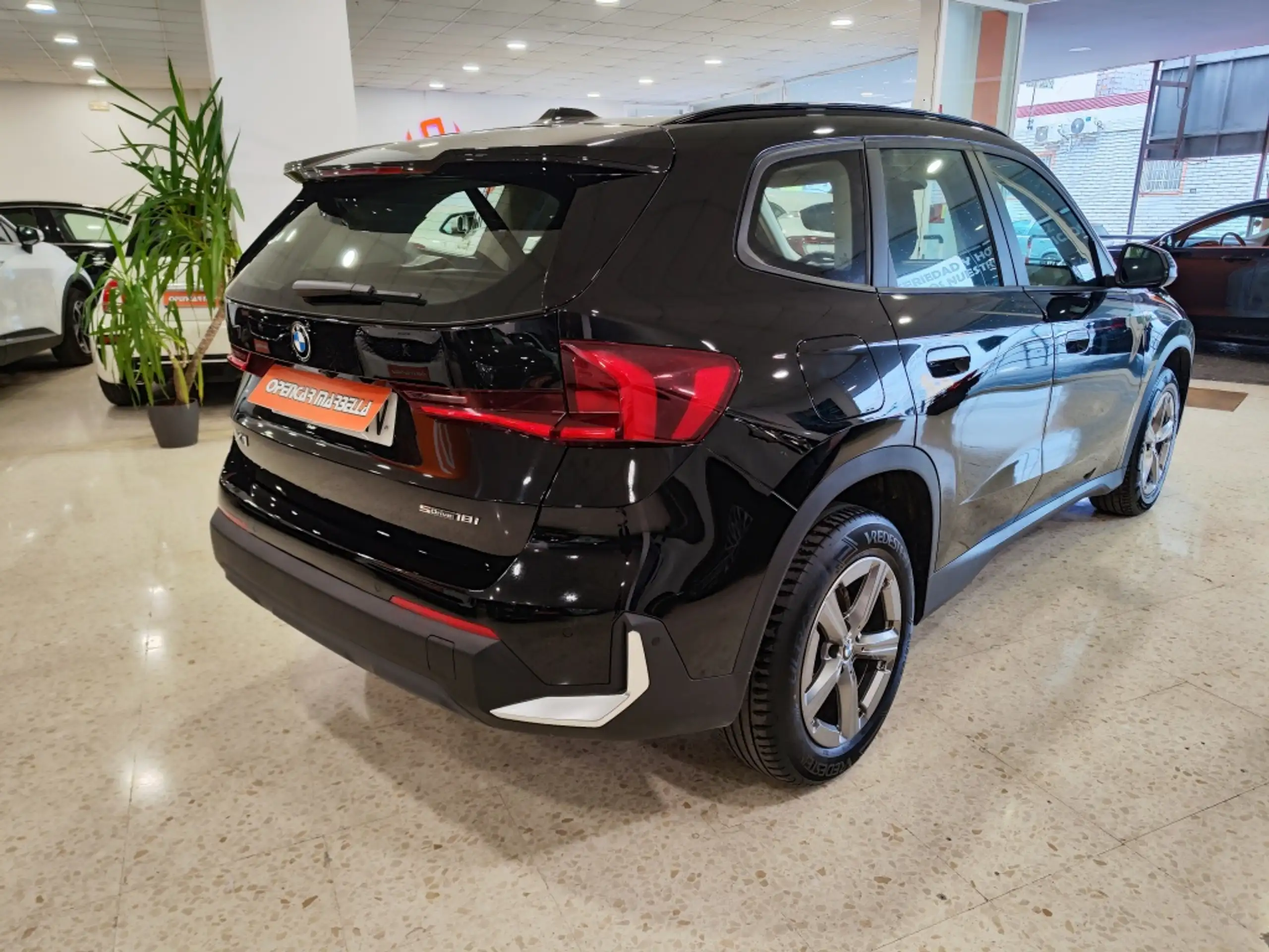 BMW - X1