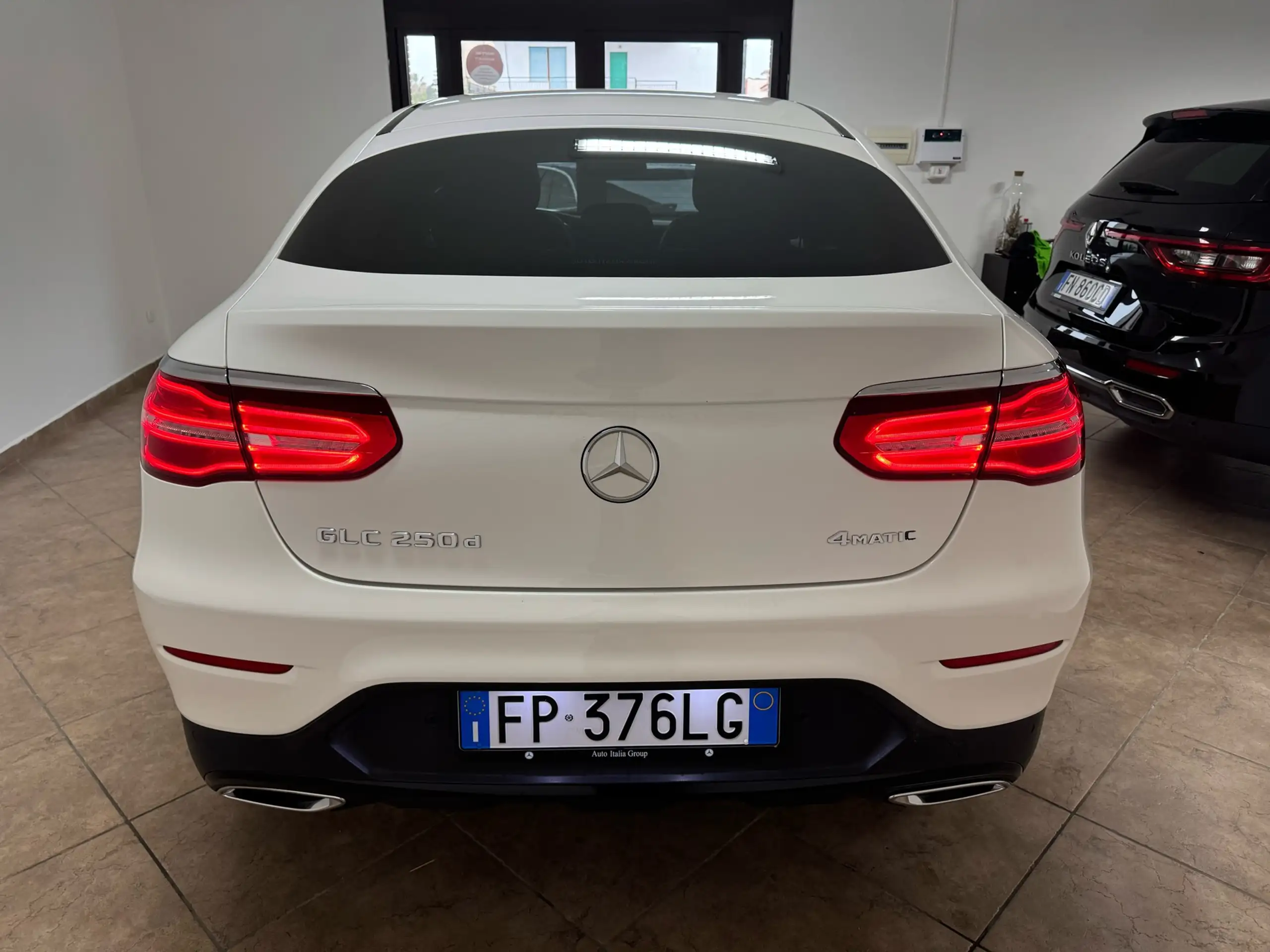 Mercedes-Benz - GLC 250