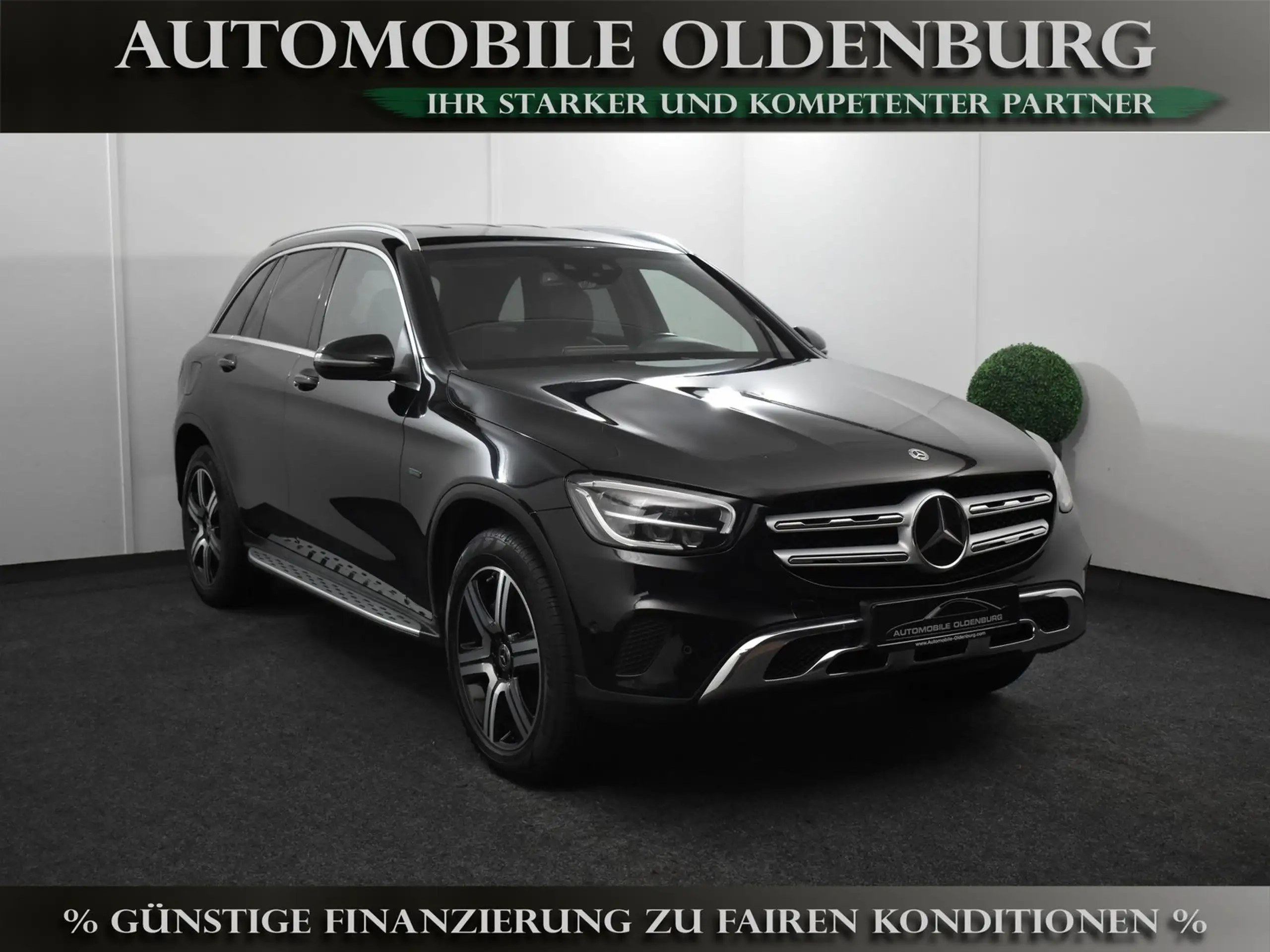 Mercedes-Benz - GLC 300