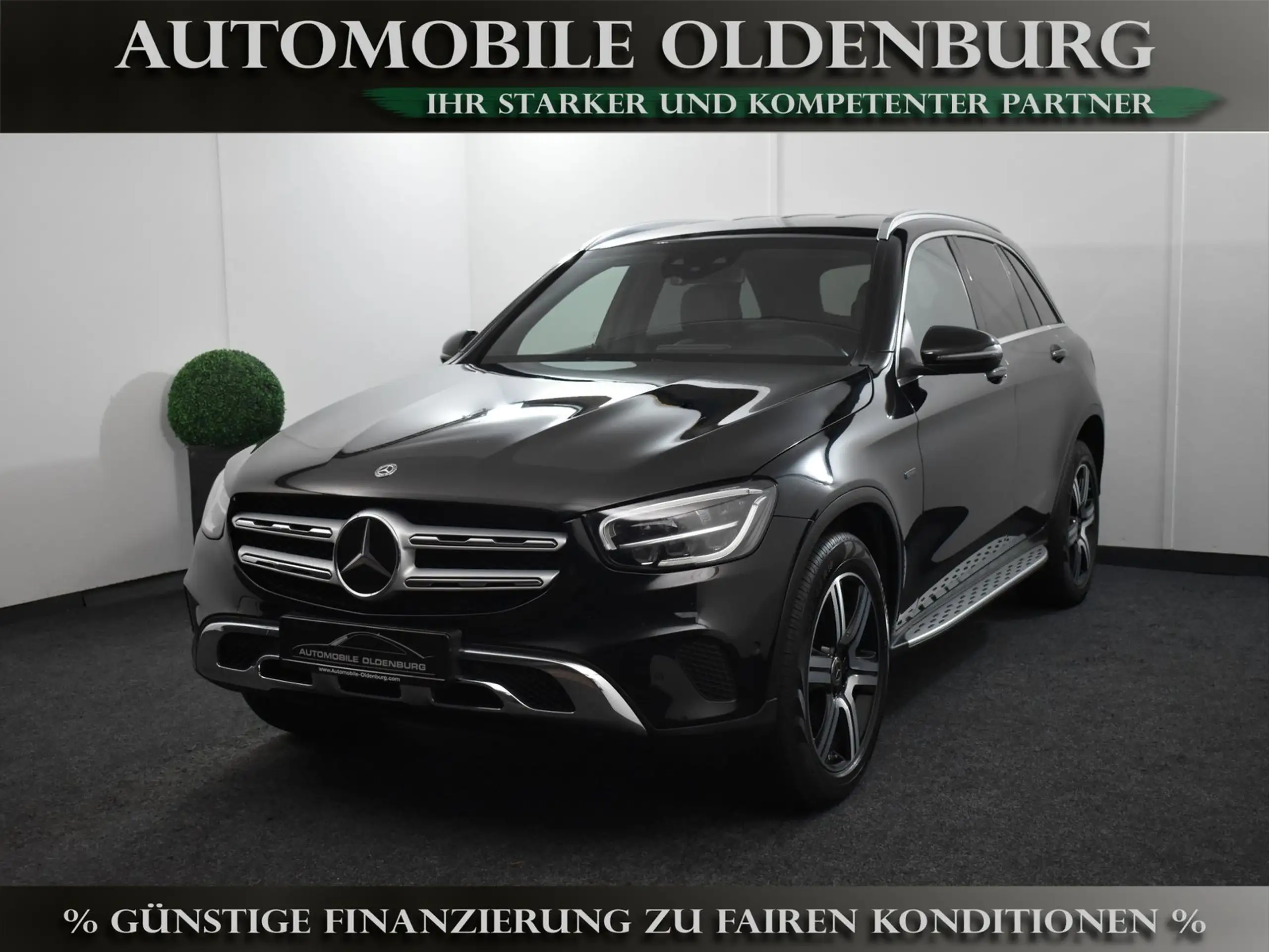 Mercedes-Benz - GLC 300