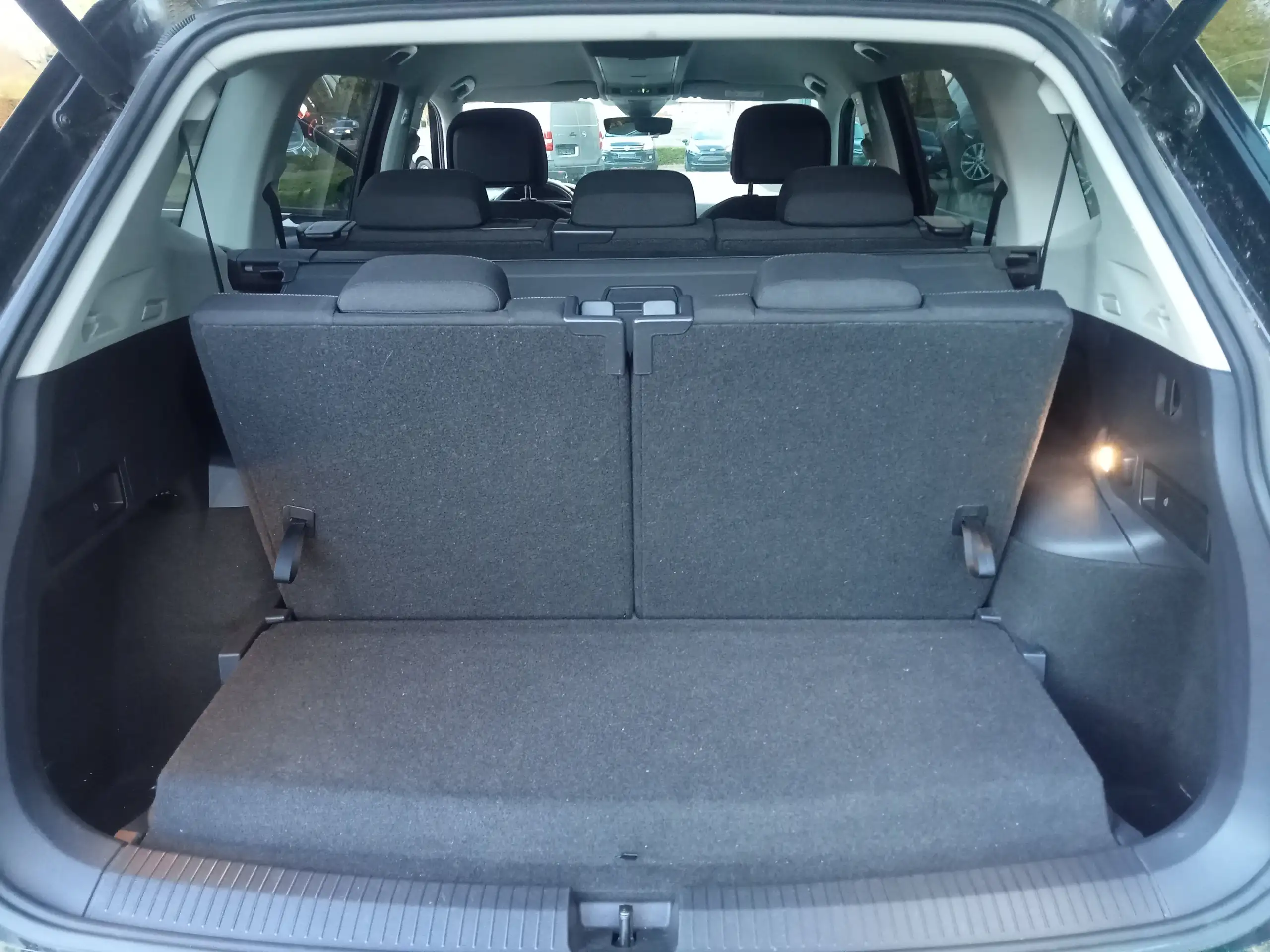 Volkswagen - Tiguan Allspace