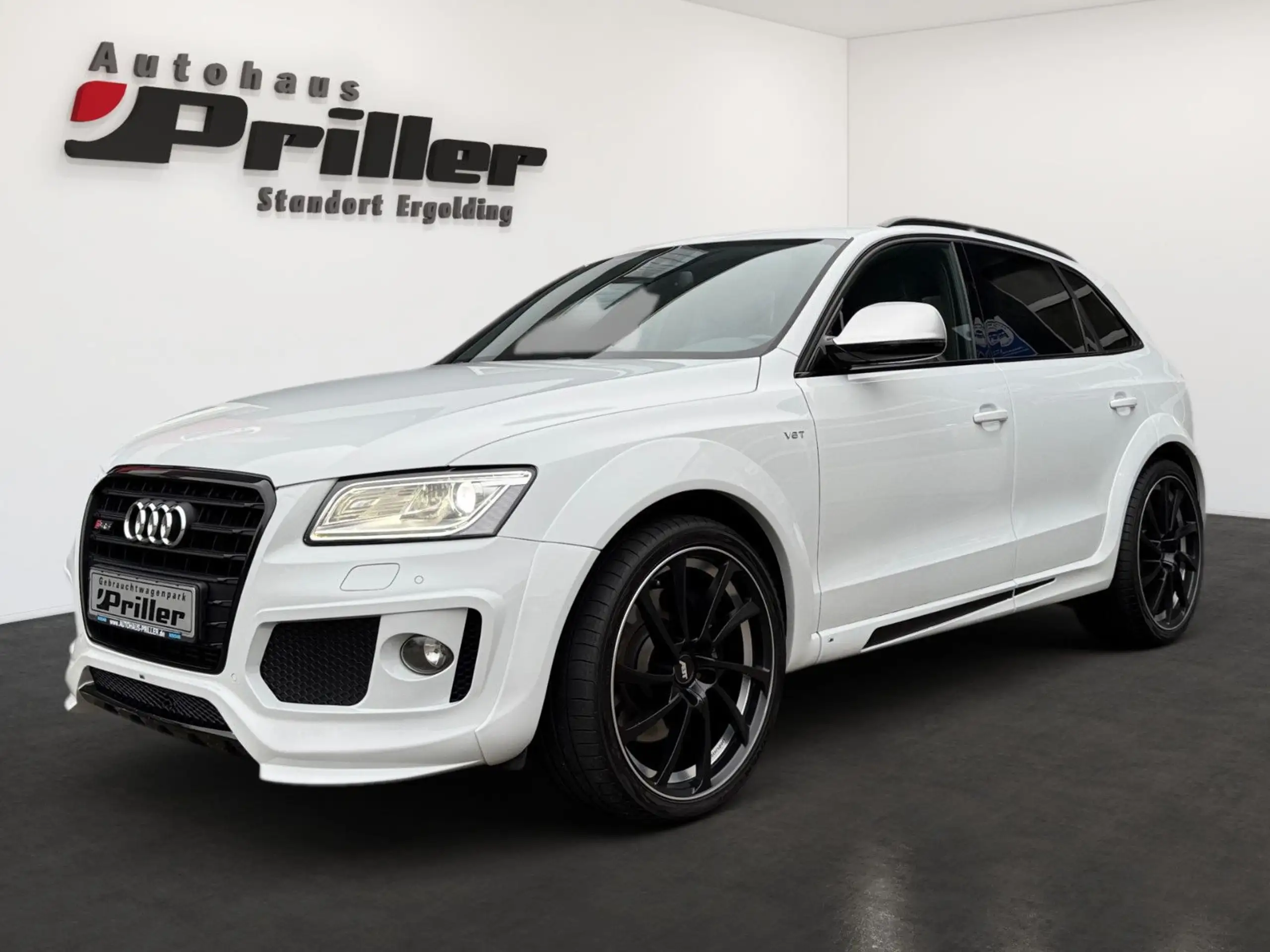 Audi SQ5 2015