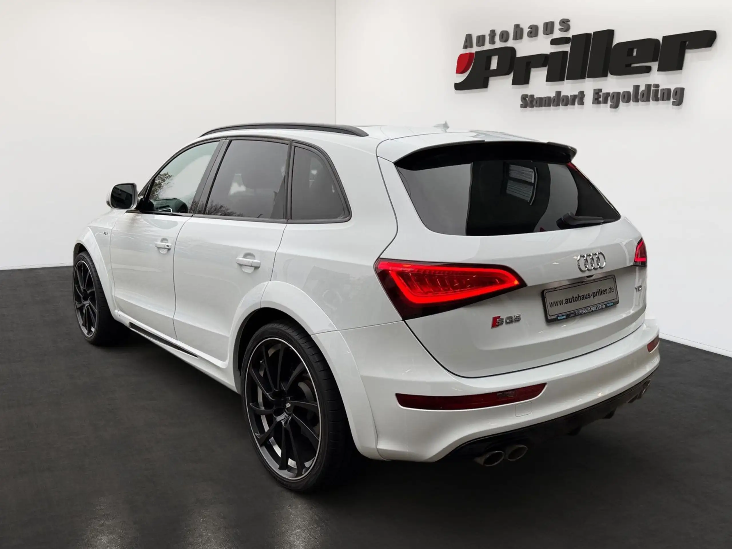 Audi - SQ5