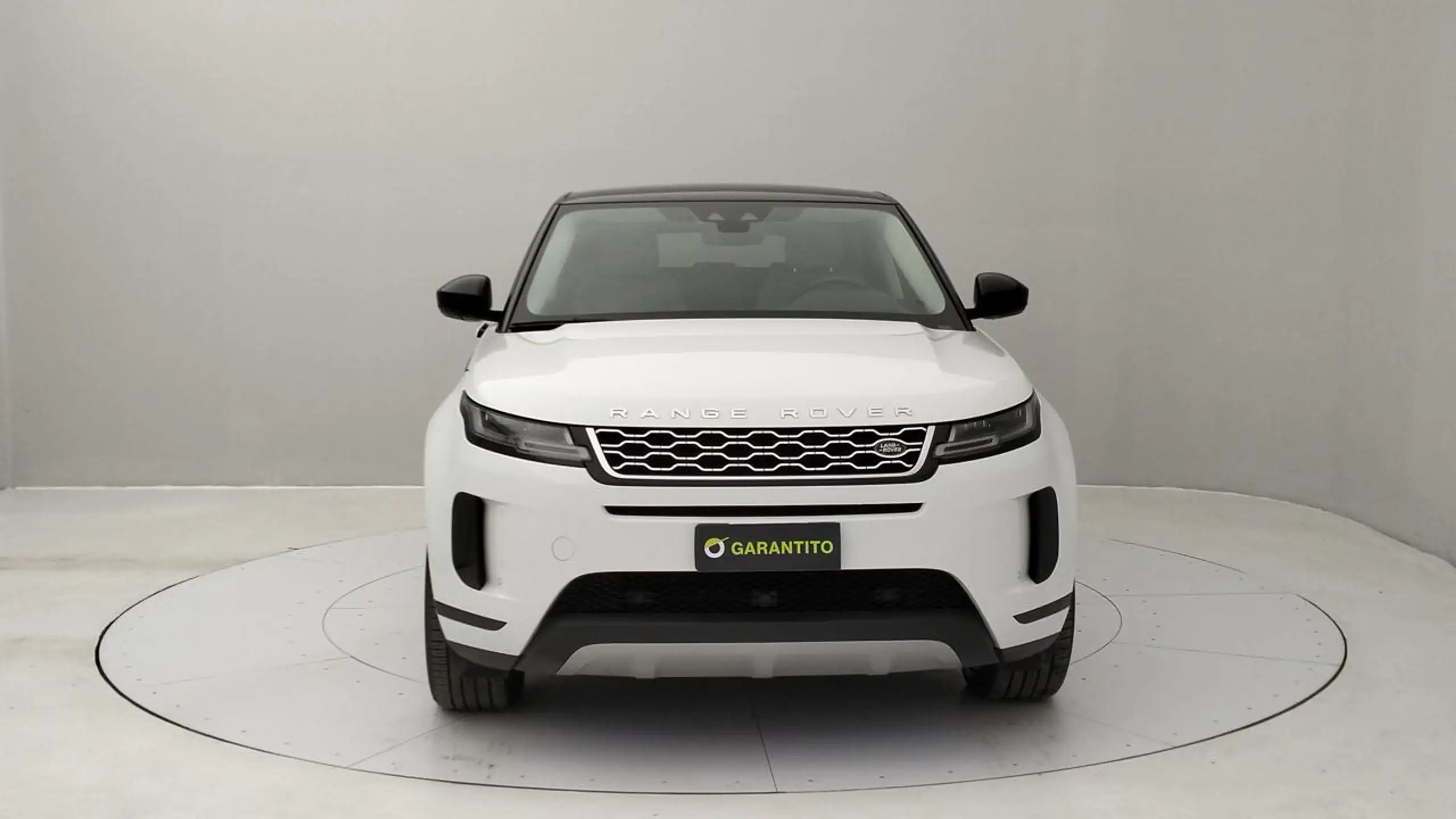 Land Rover - Range Rover Evoque