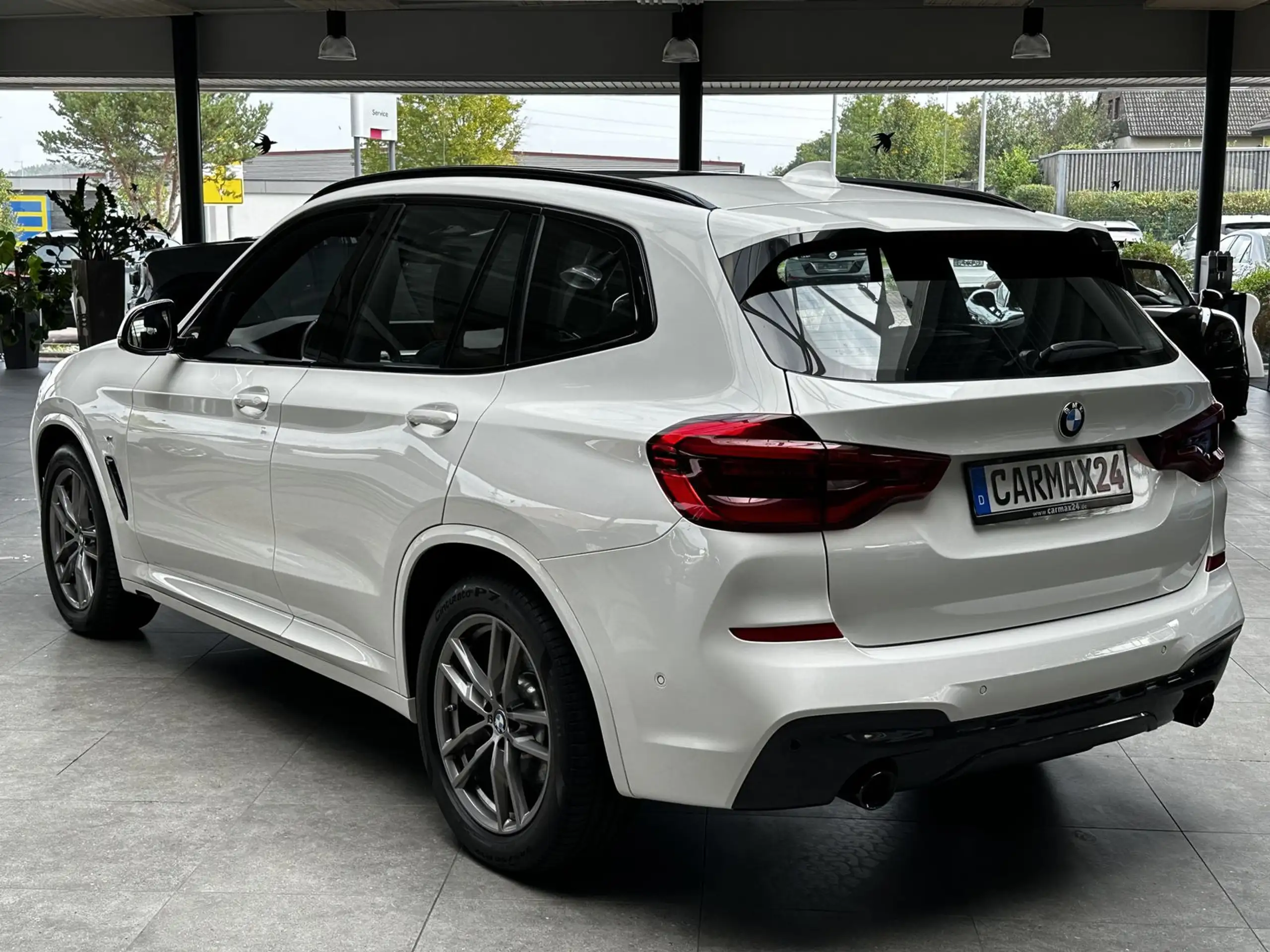 BMW - X3