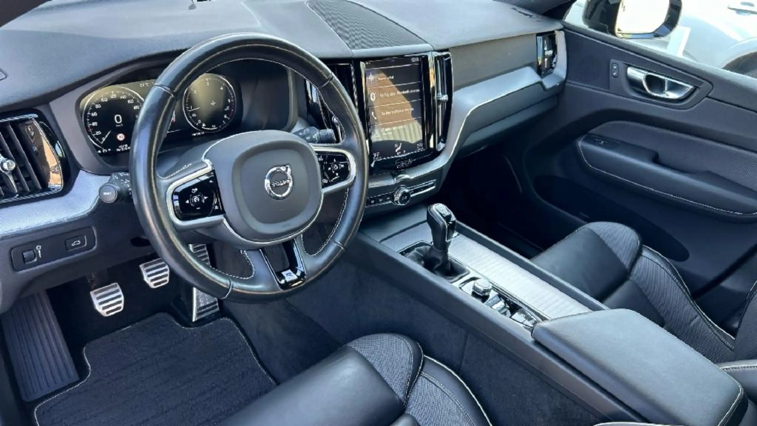 Volvo - XC60