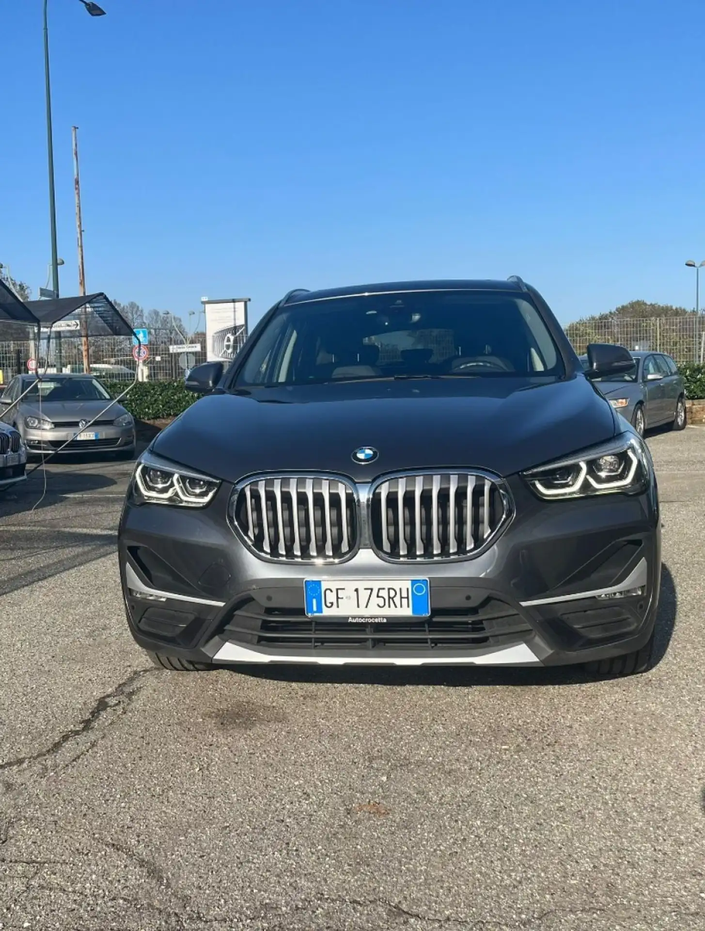 BMW - X1