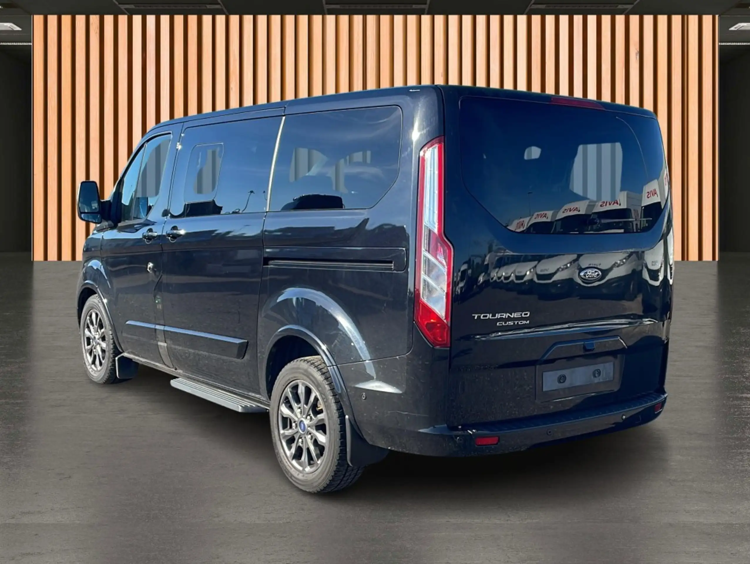 Ford - Tourneo Custom