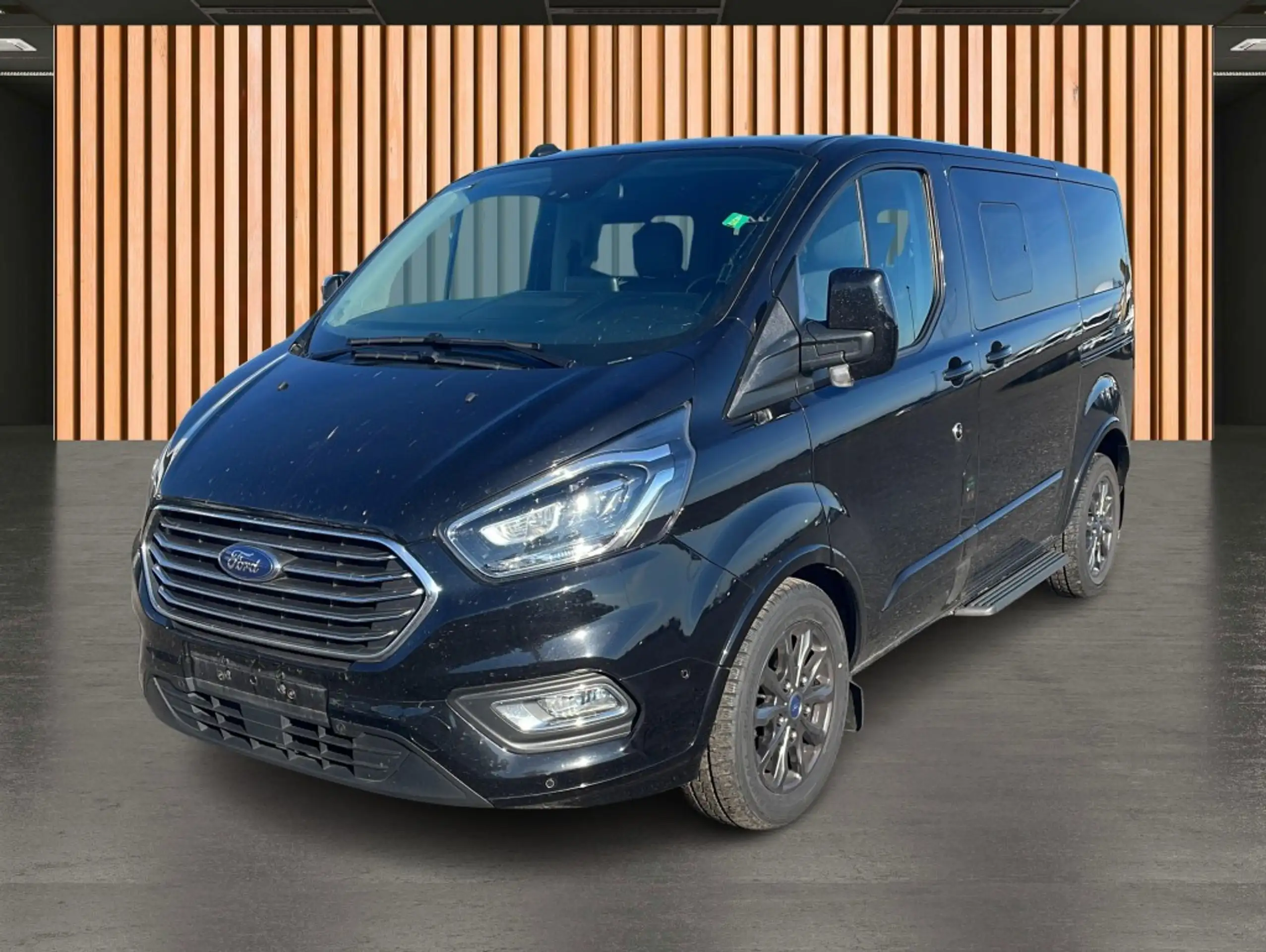 Ford - Tourneo Custom