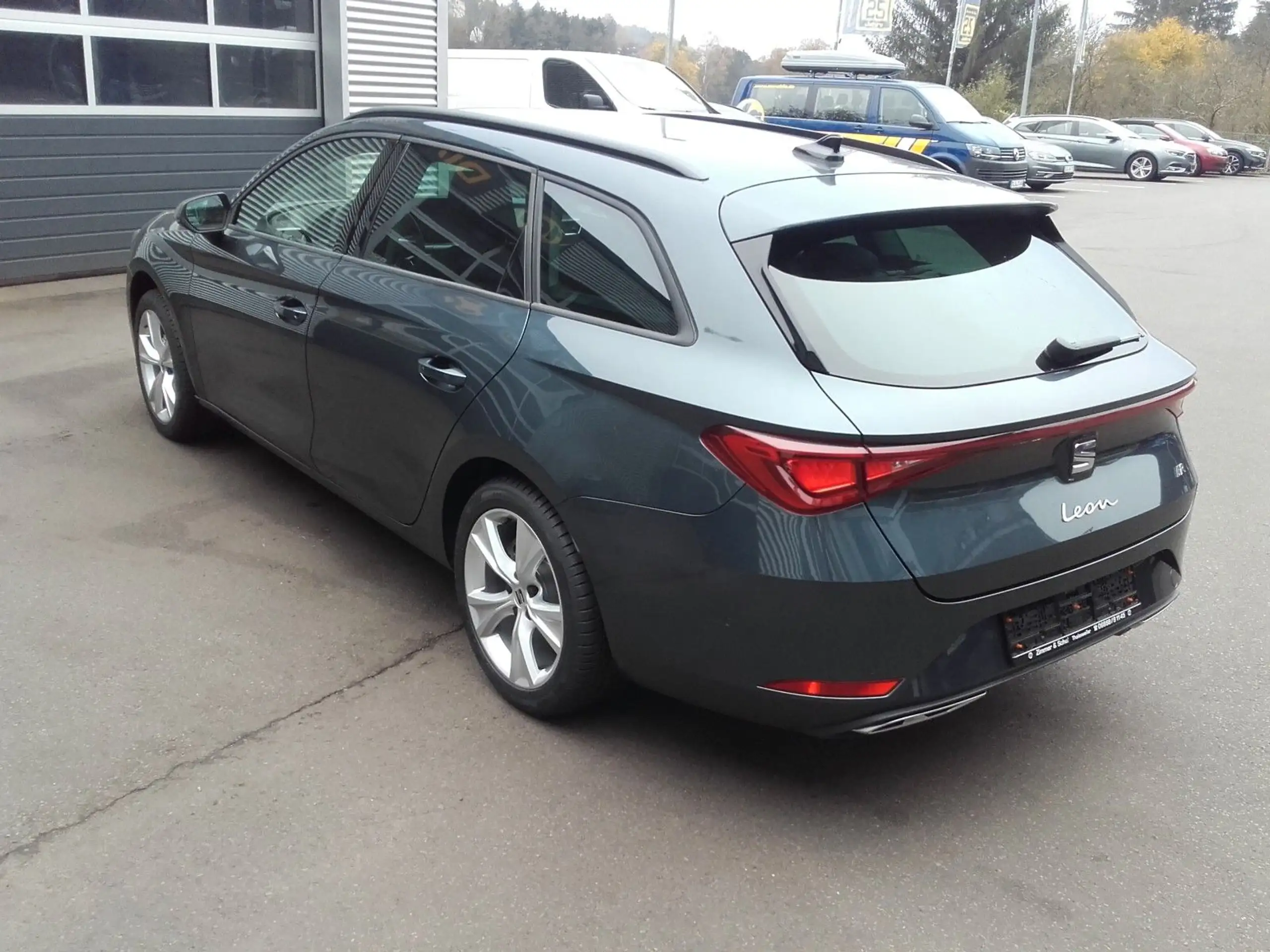 SEAT - Leon