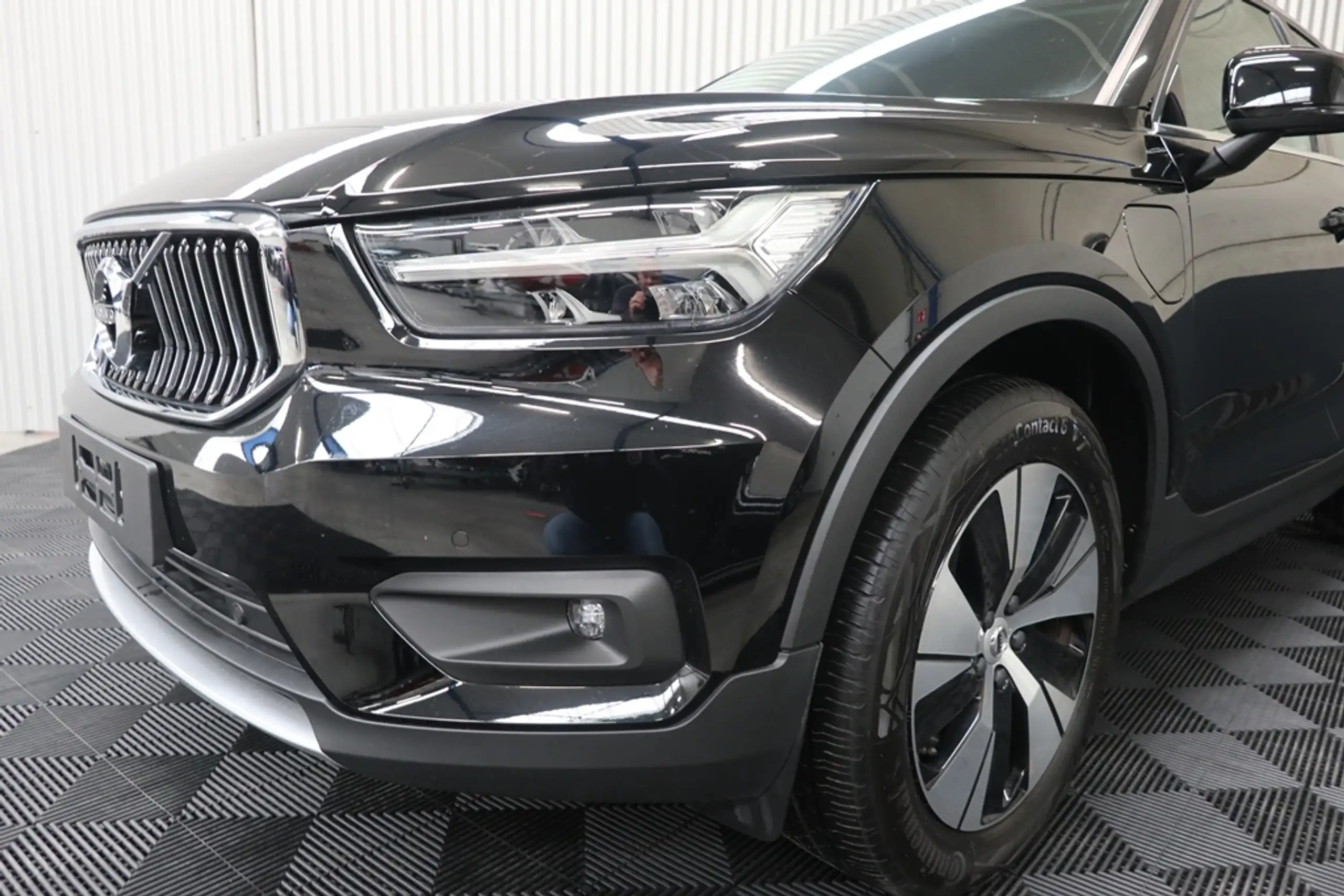 Volvo - XC40