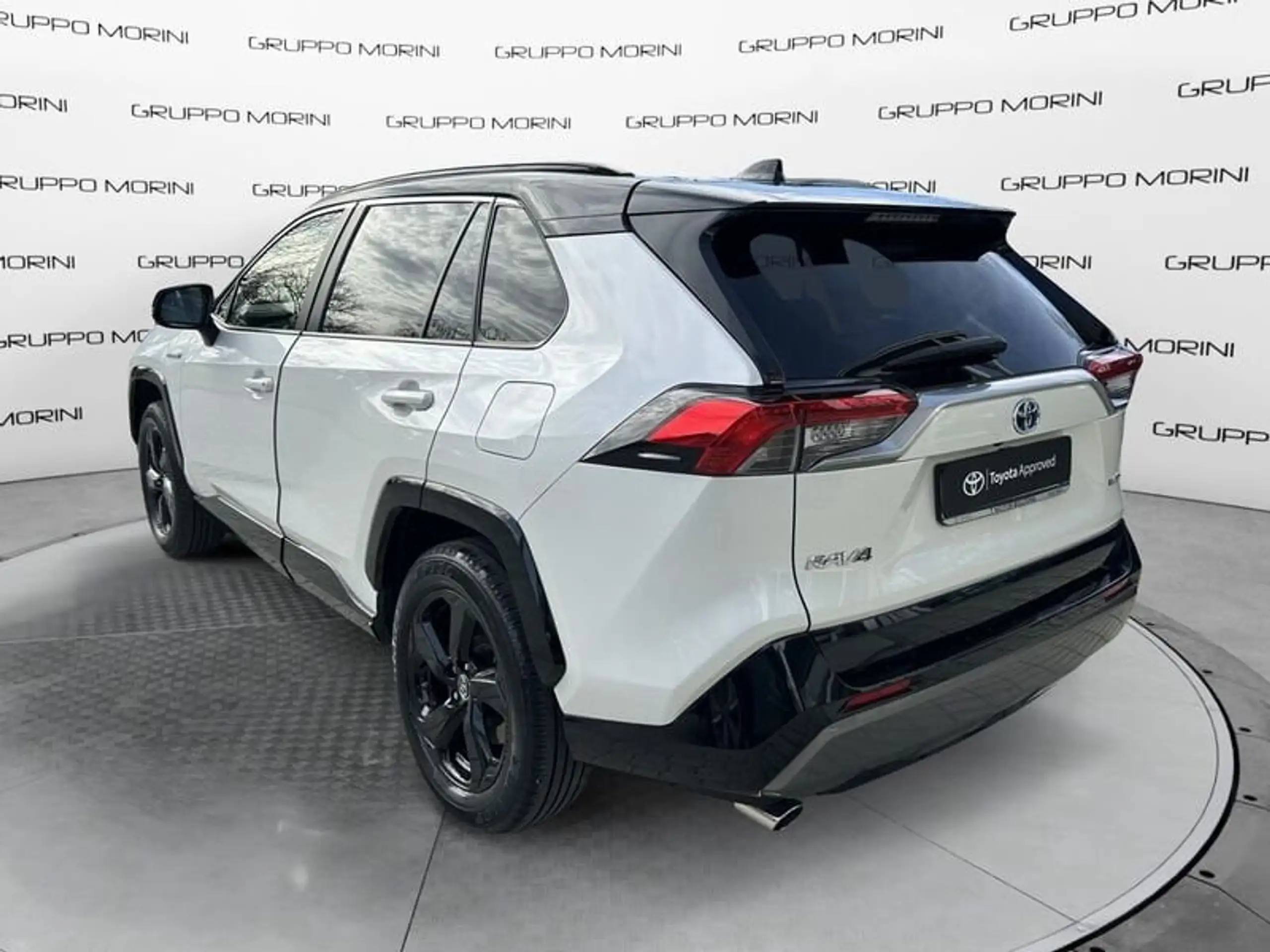 Toyota - RAV 4