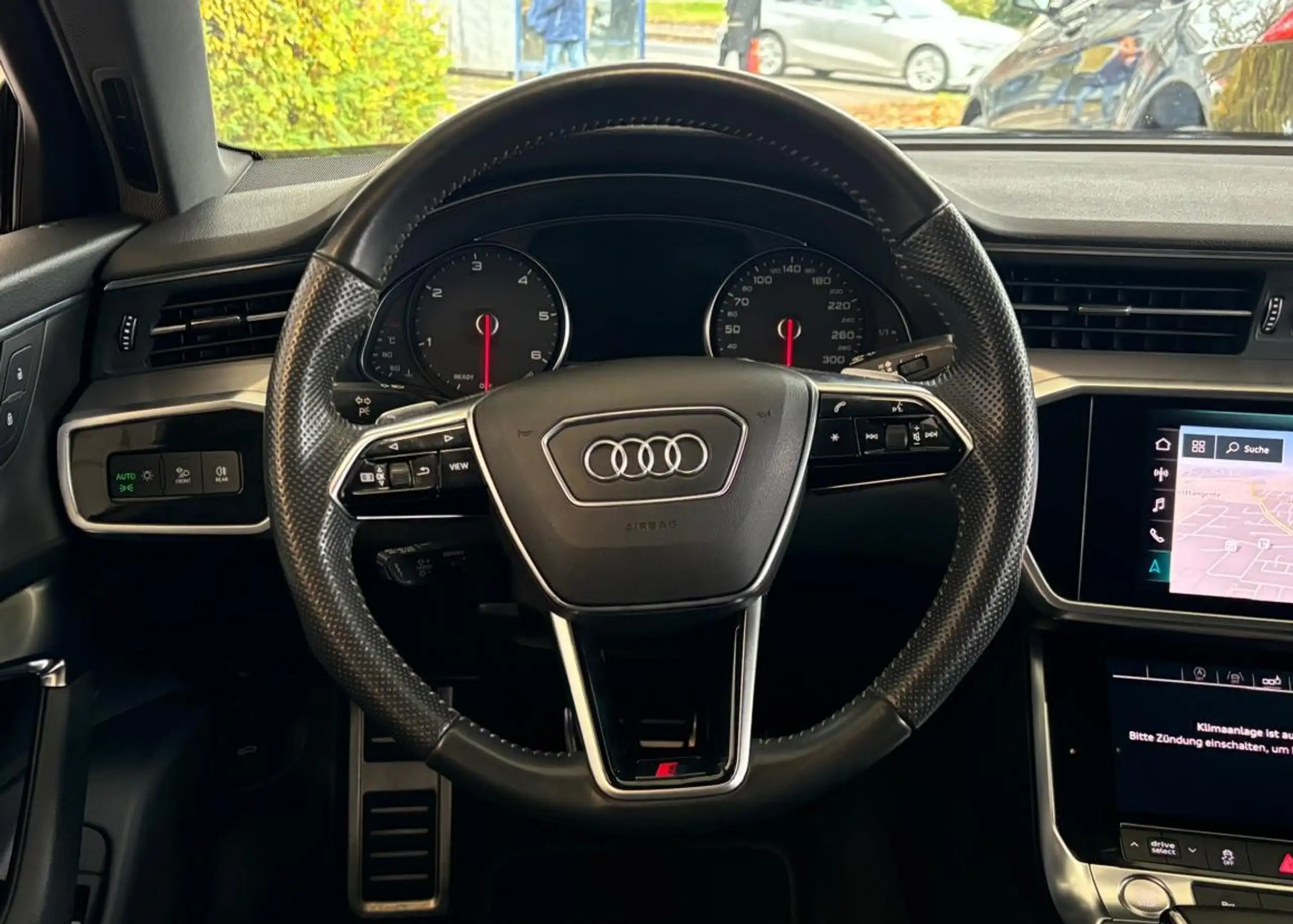 Audi - A6