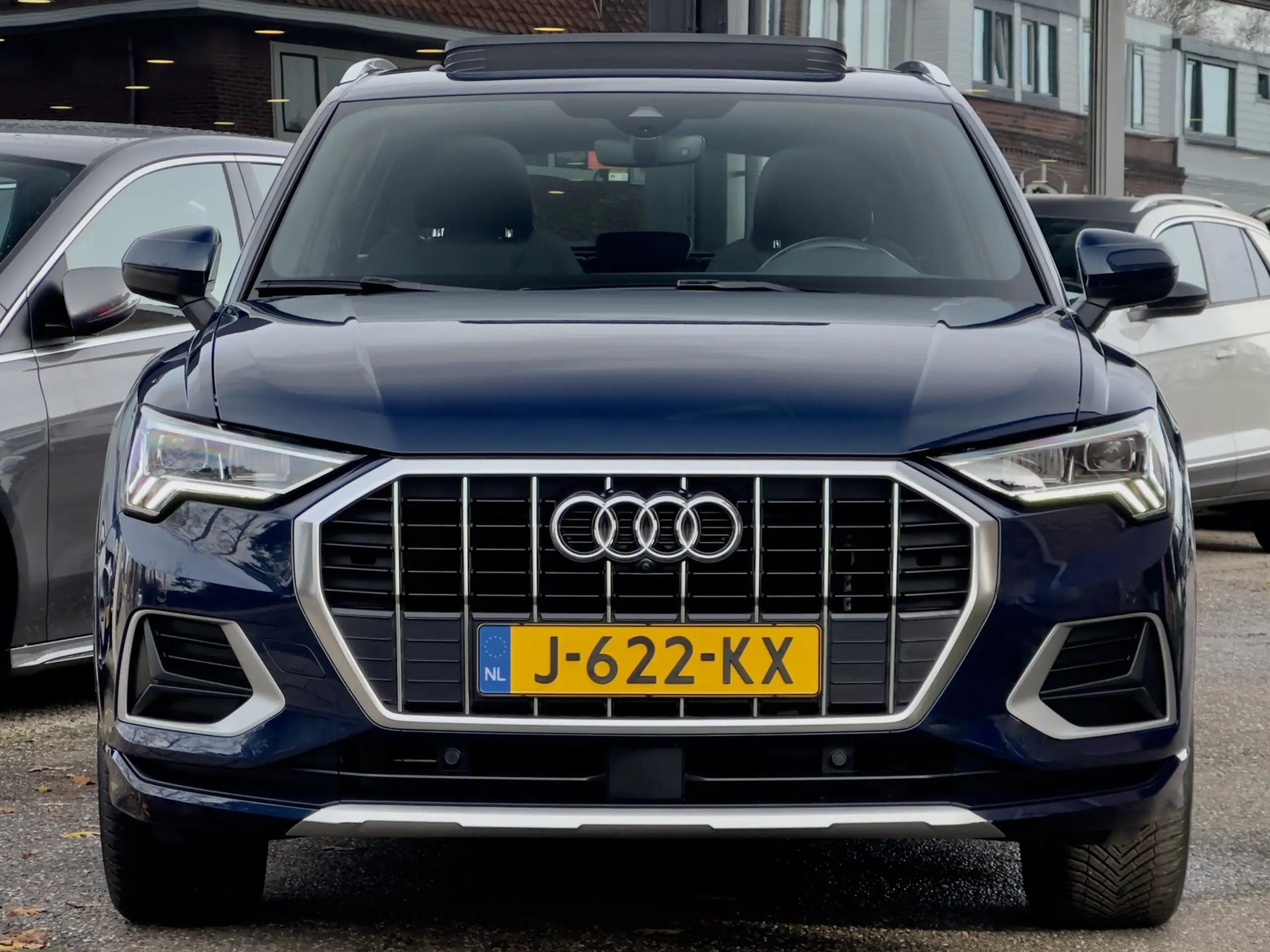 Audi - Q3