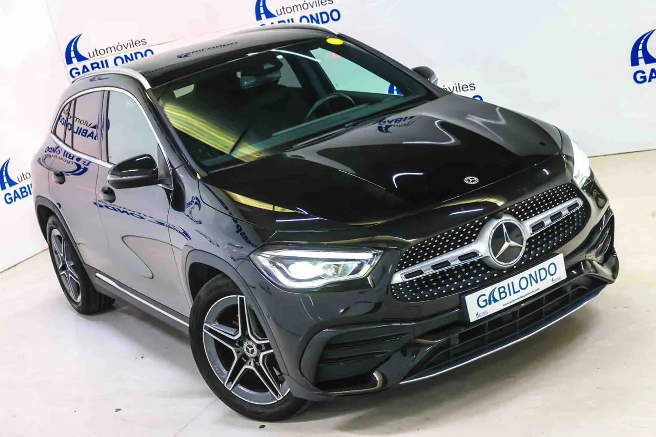 Mercedes-Benz - GLA 200