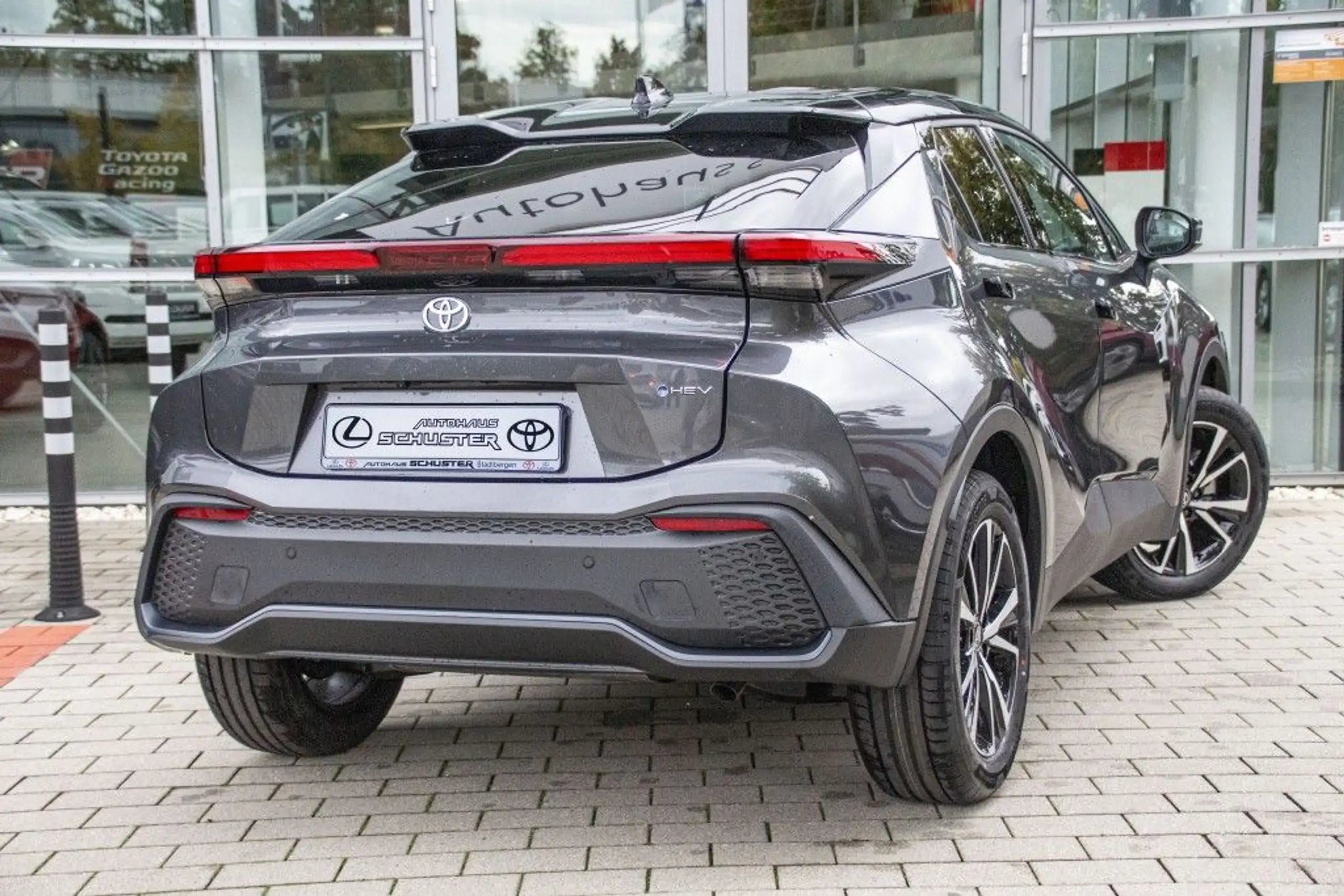 Toyota - C-HR