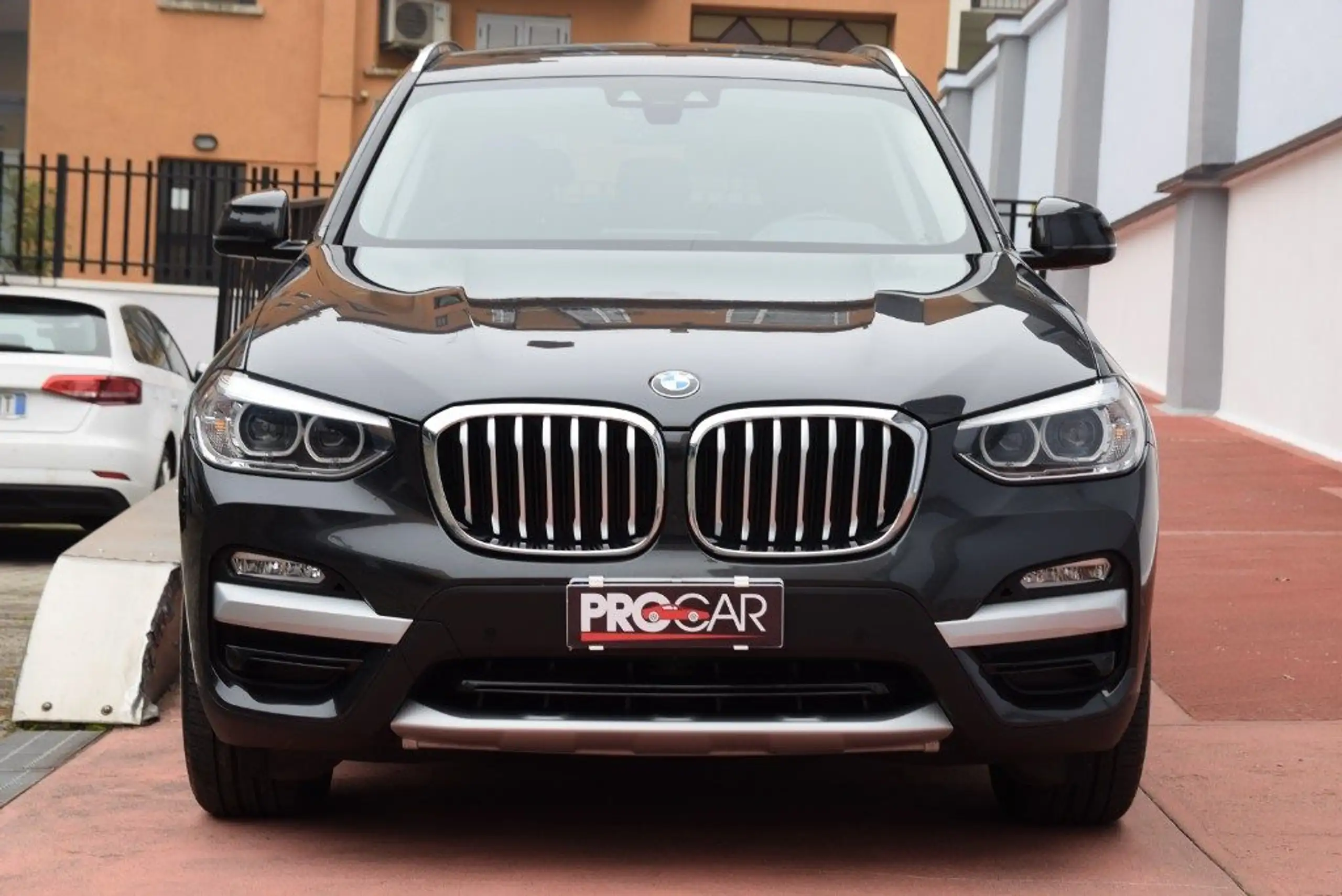 BMW - X3